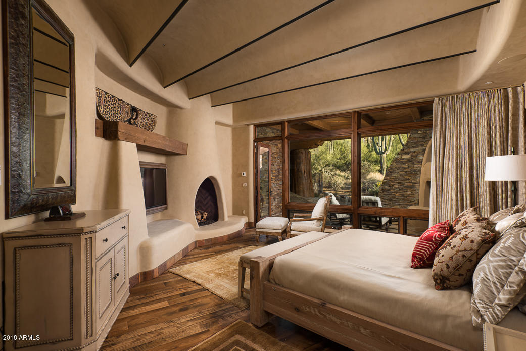 ESTANCIA - Residential