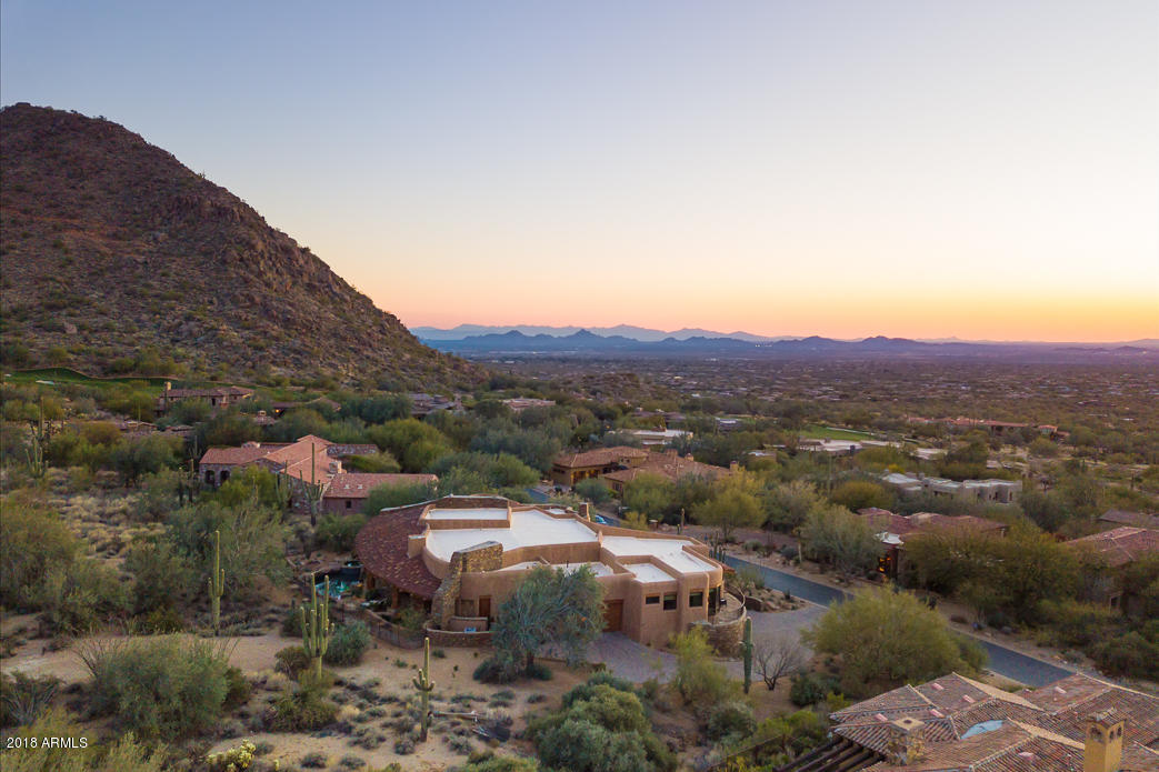 ESTANCIA - Residential