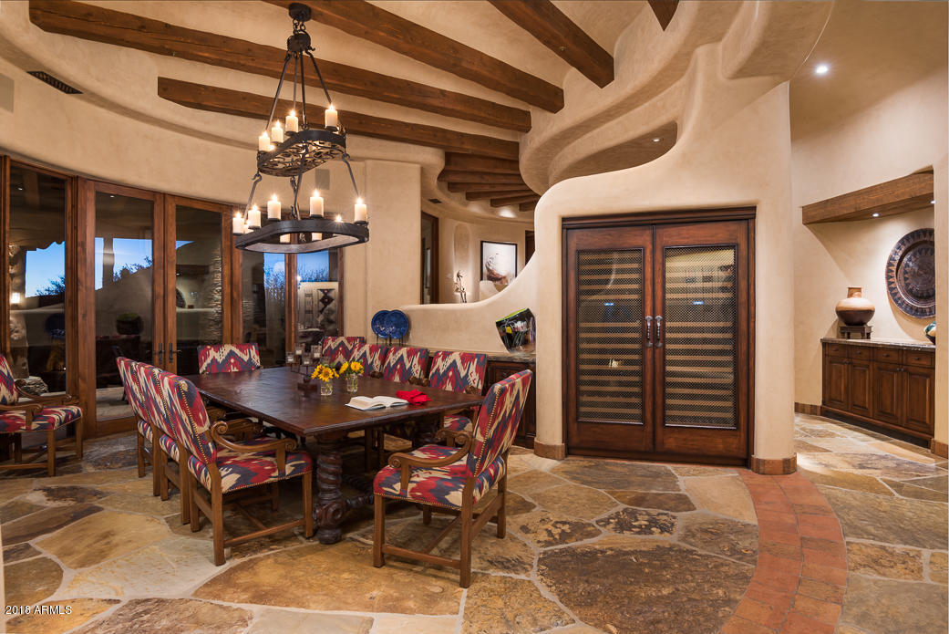 ESTANCIA - Residential