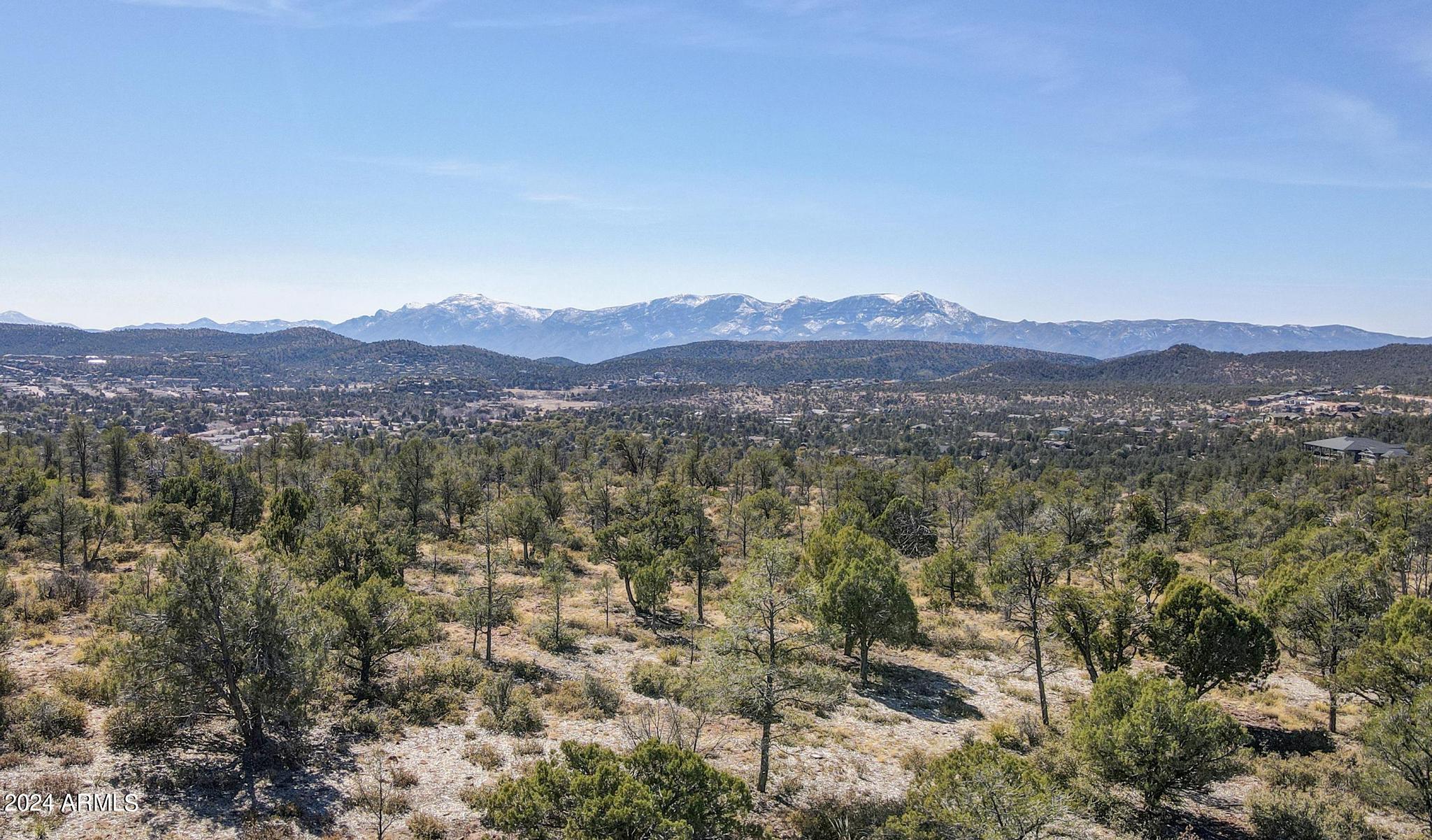 FALCON LOOKOUT - Land