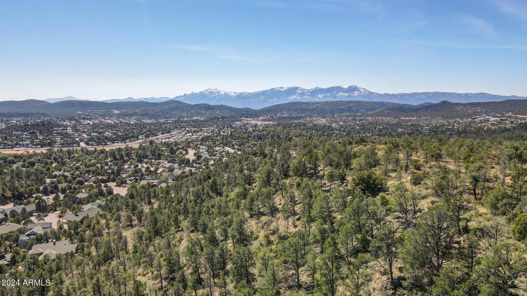 FALCON LOOKOUT - Land