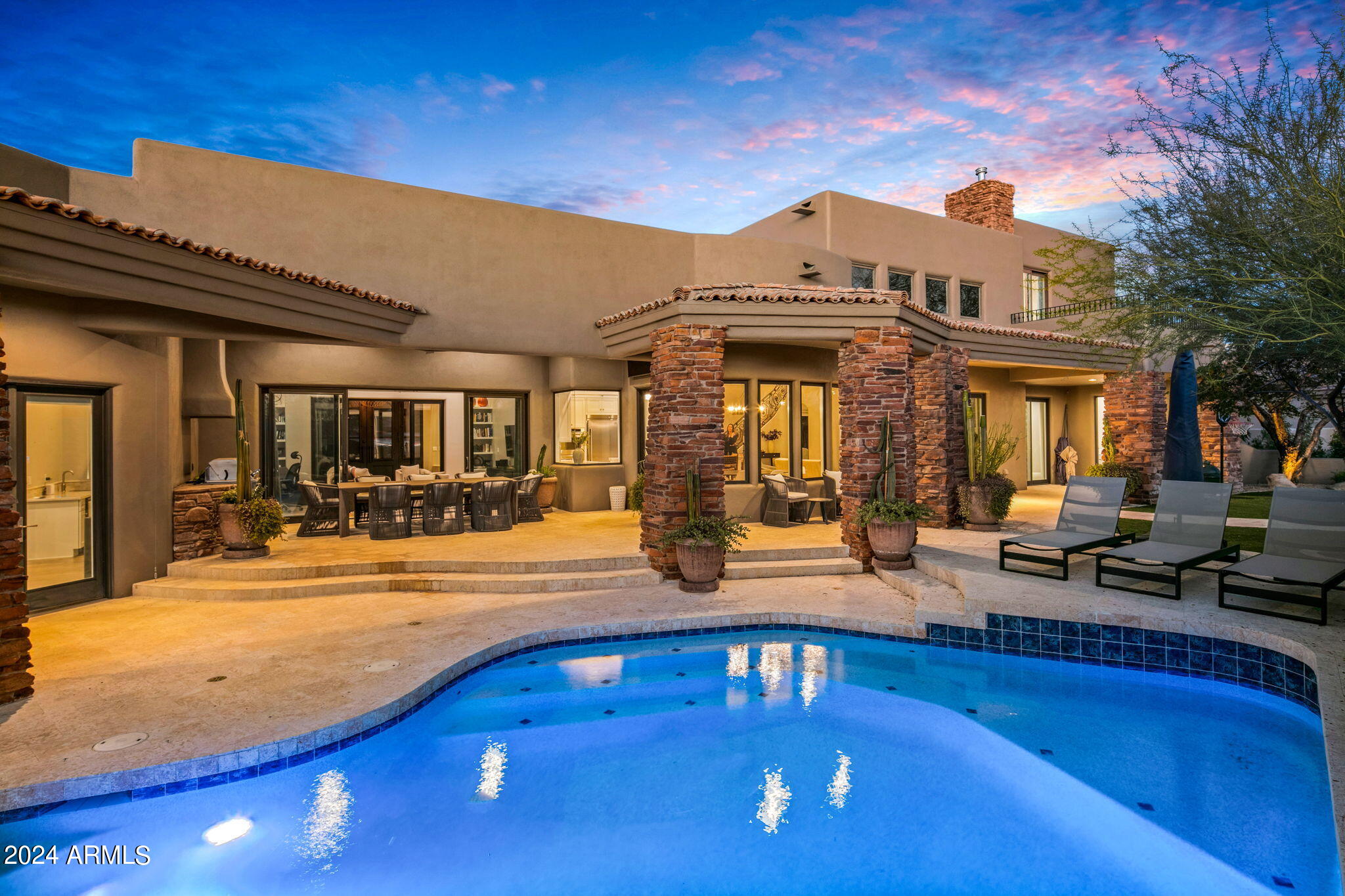 DC RANCH - Residential