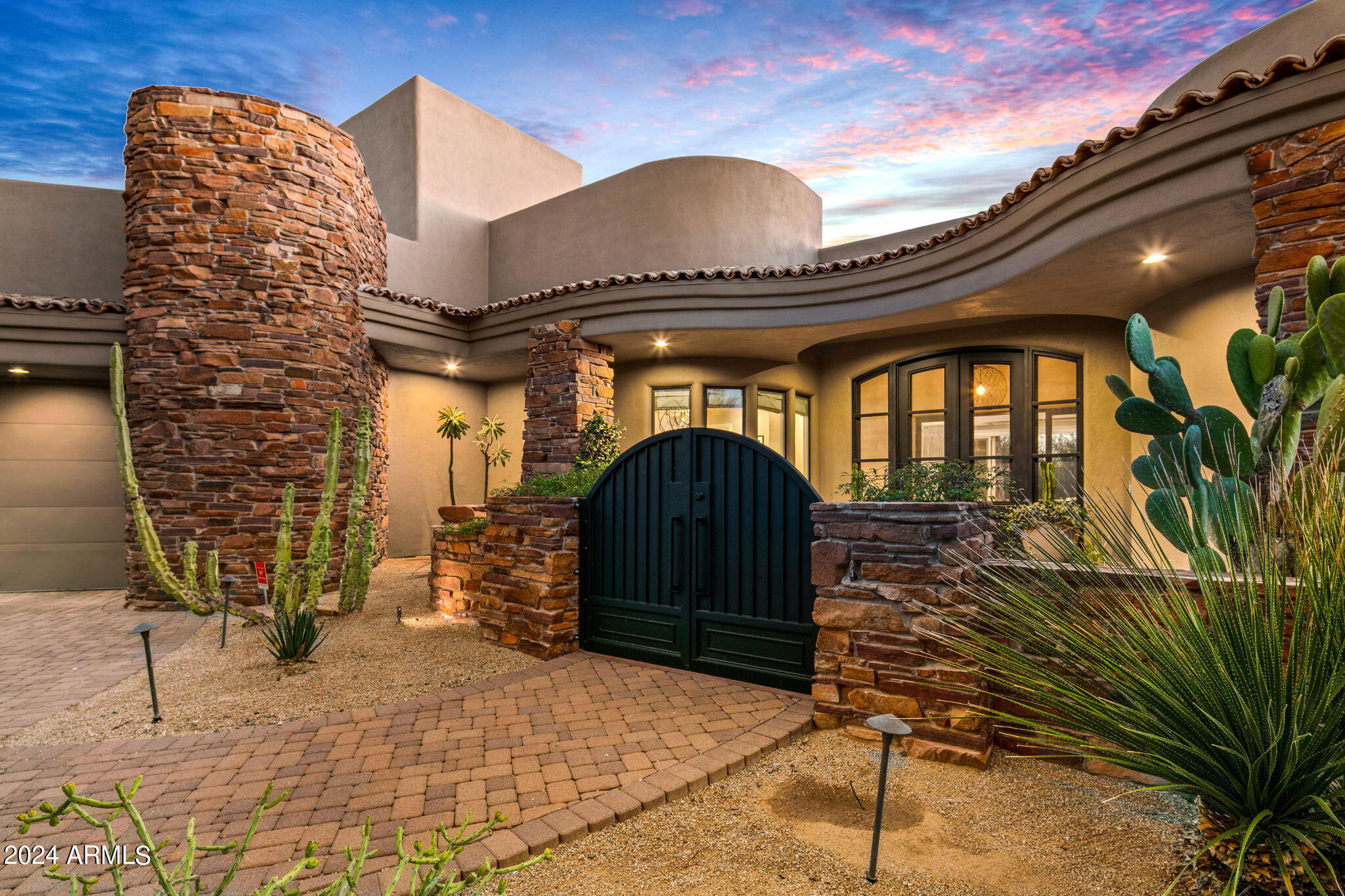DC RANCH - Residential