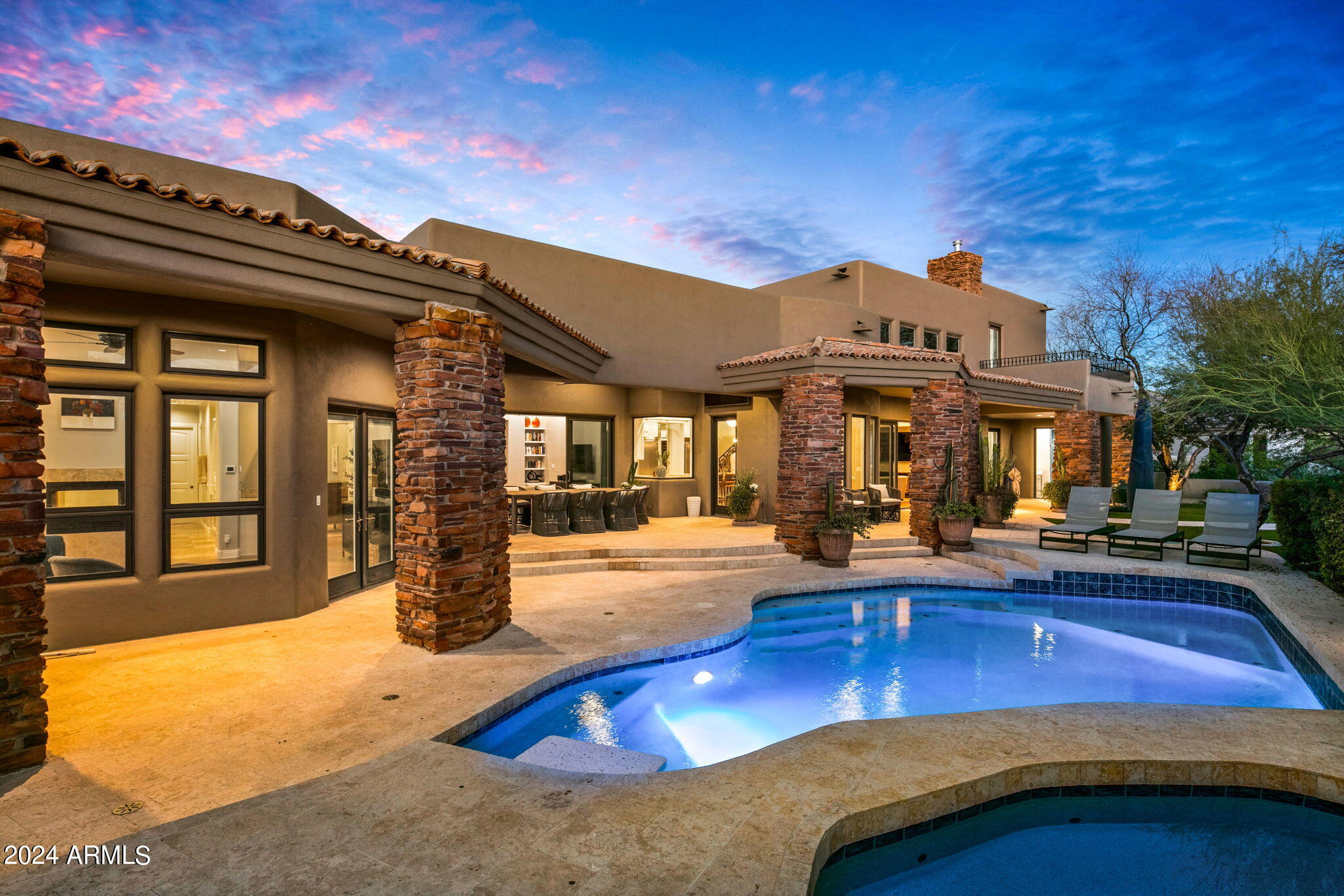 DC RANCH - Residential