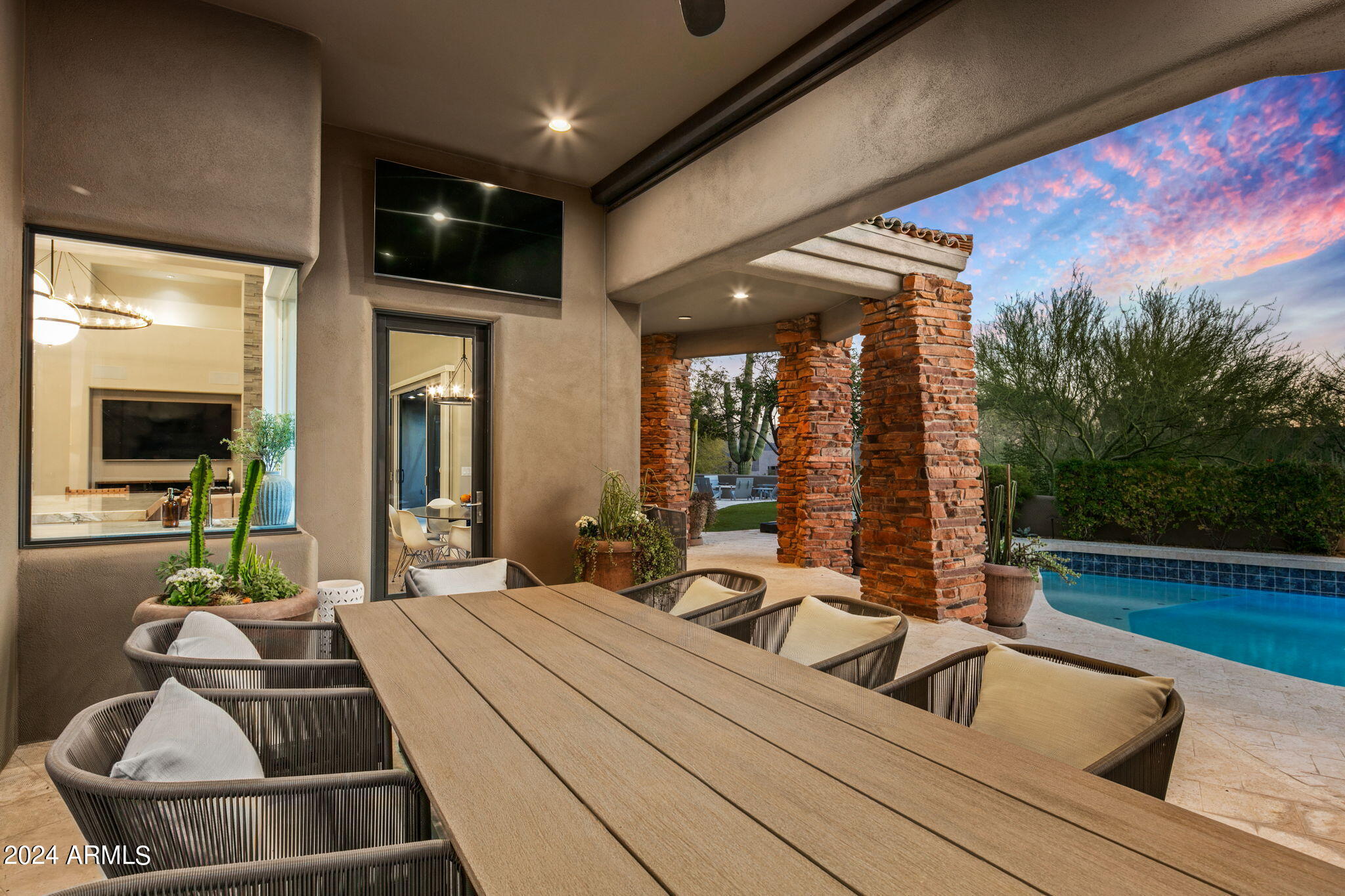 DC RANCH - Residential