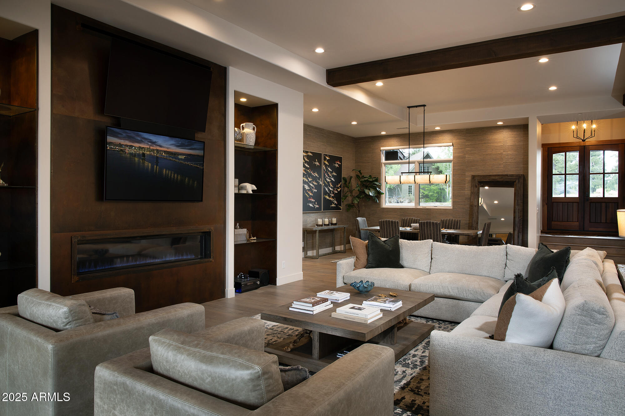 PINE CANYON - Residential