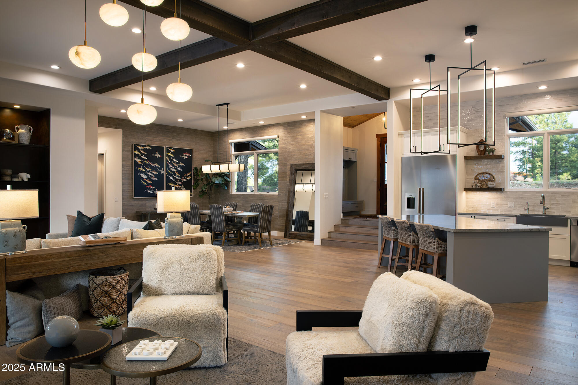 PINE CANYON - Residential