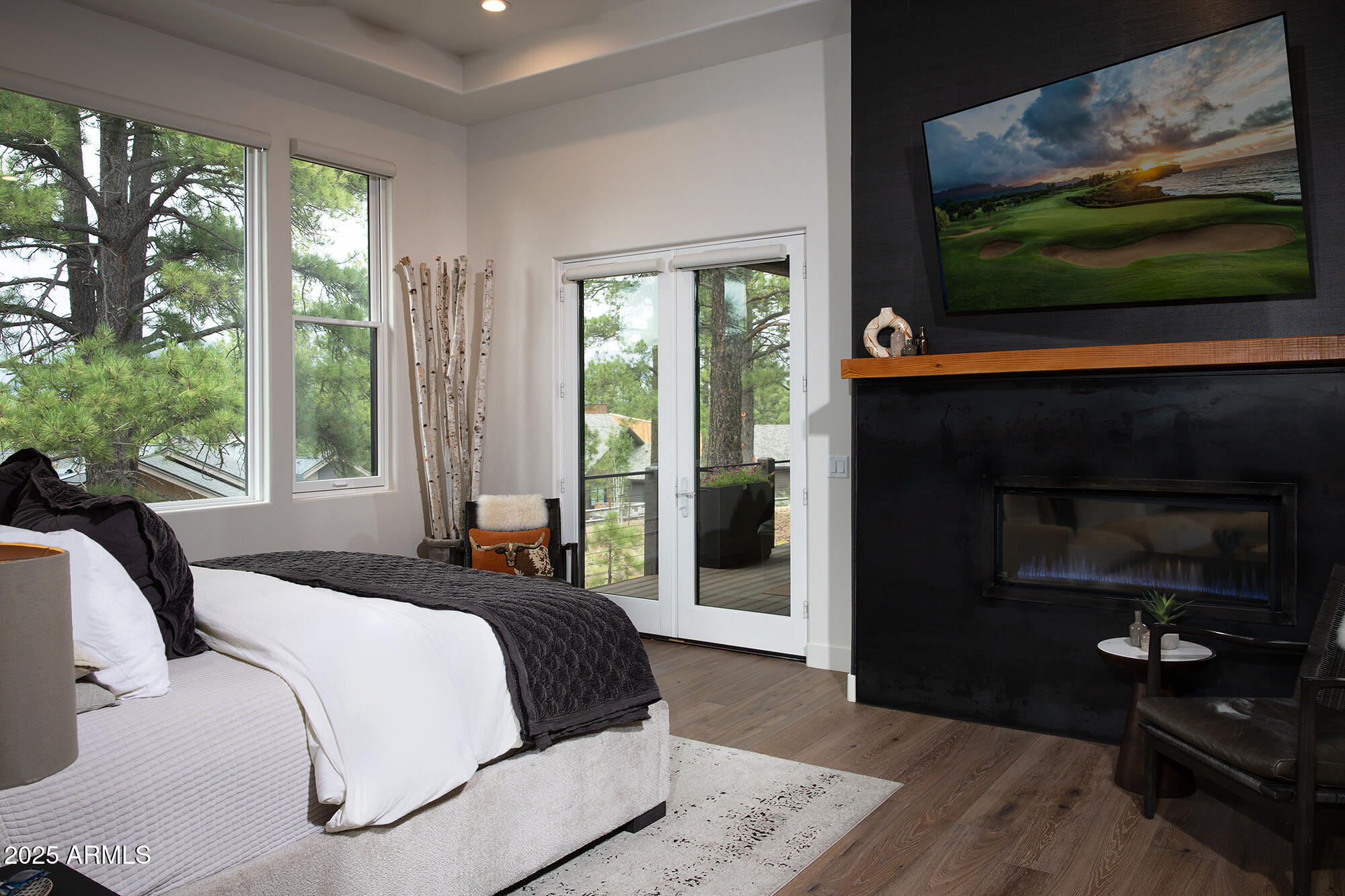 PINE CANYON - Residential