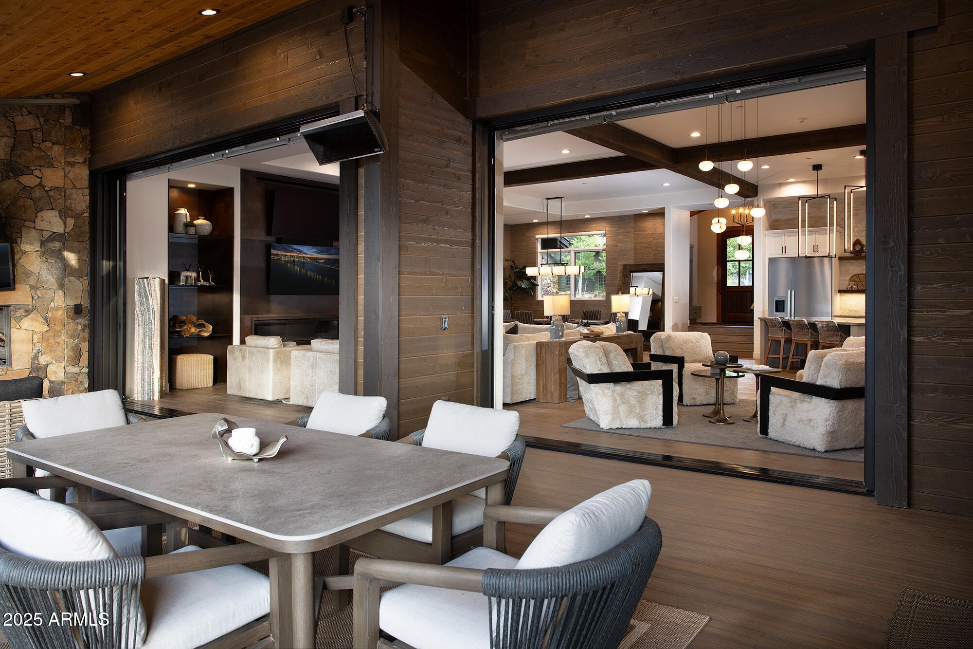 PINE CANYON - Residential