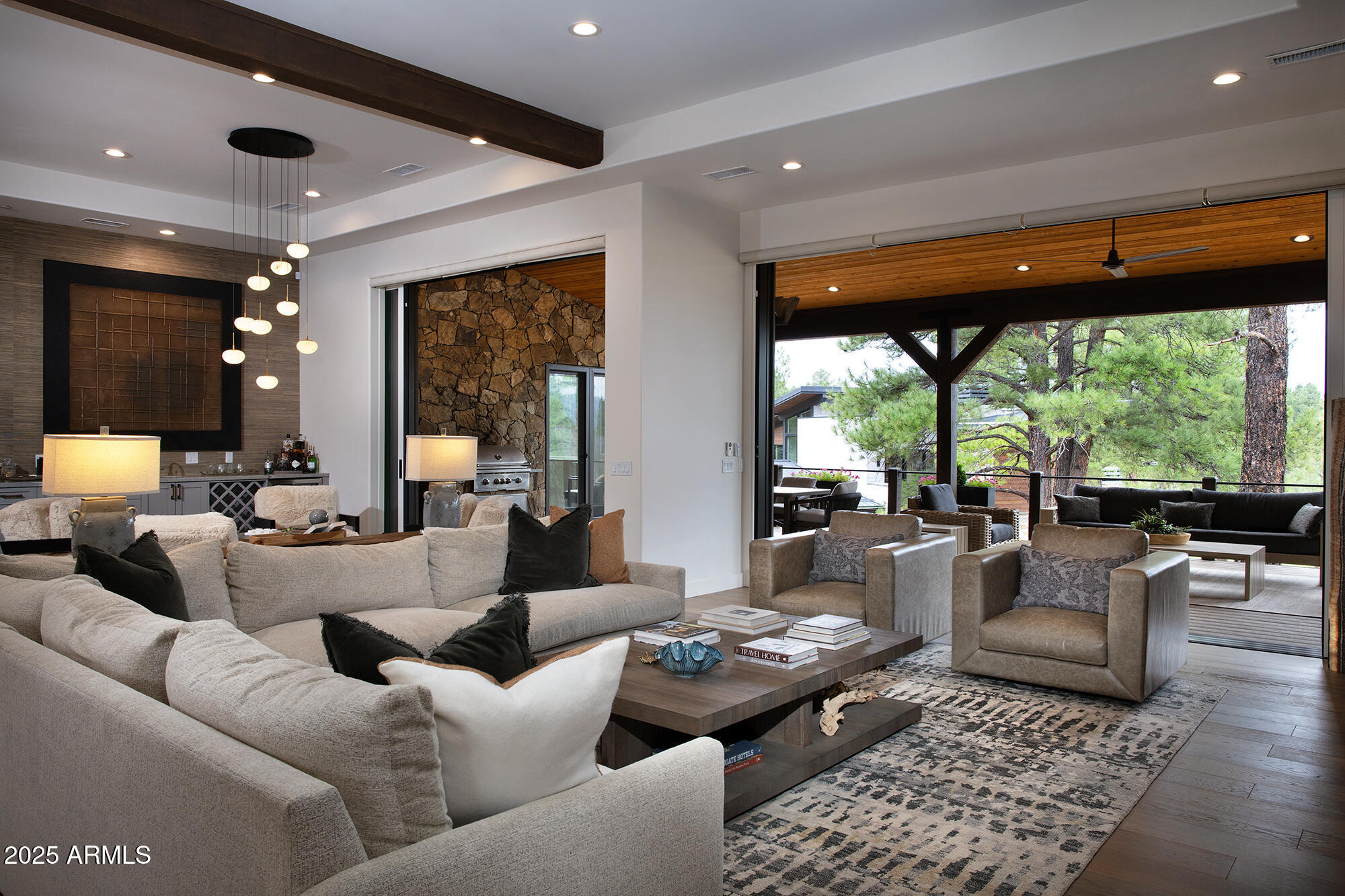 PINE CANYON - Residential