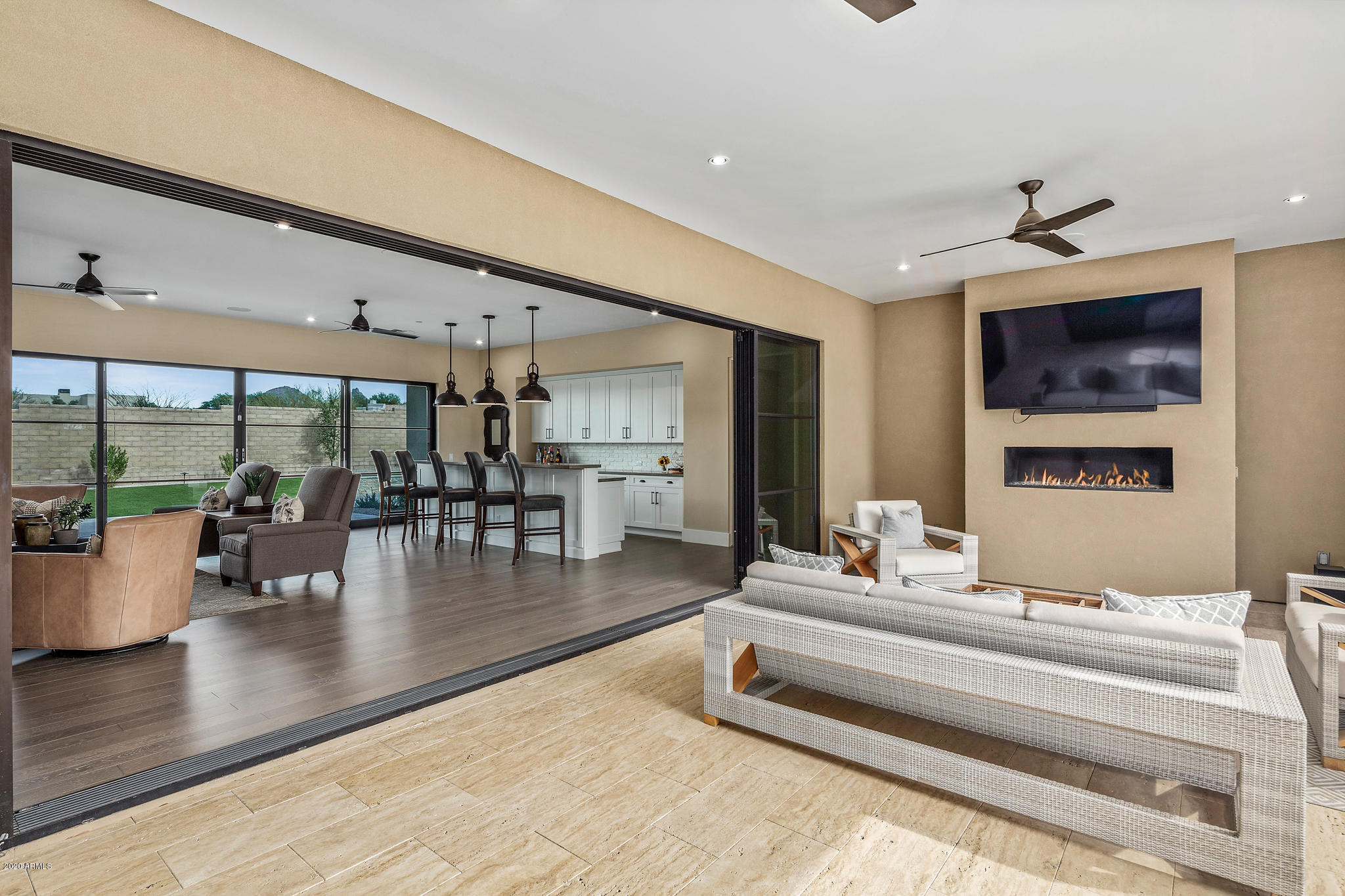 WHITE HORSE - Residential