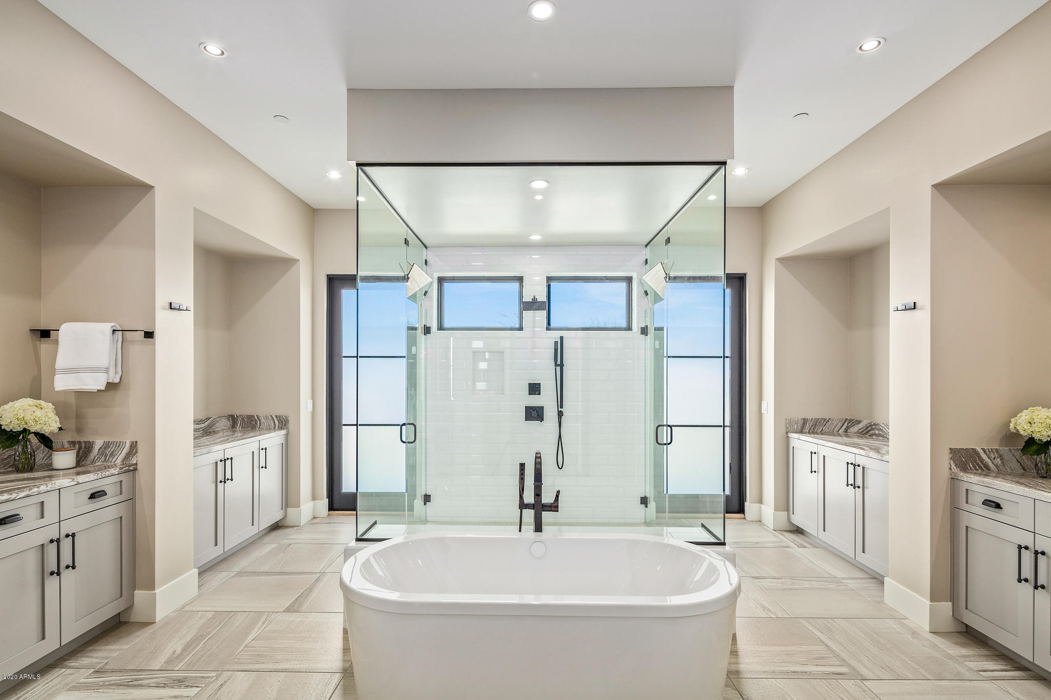 WHITE HORSE - Residential