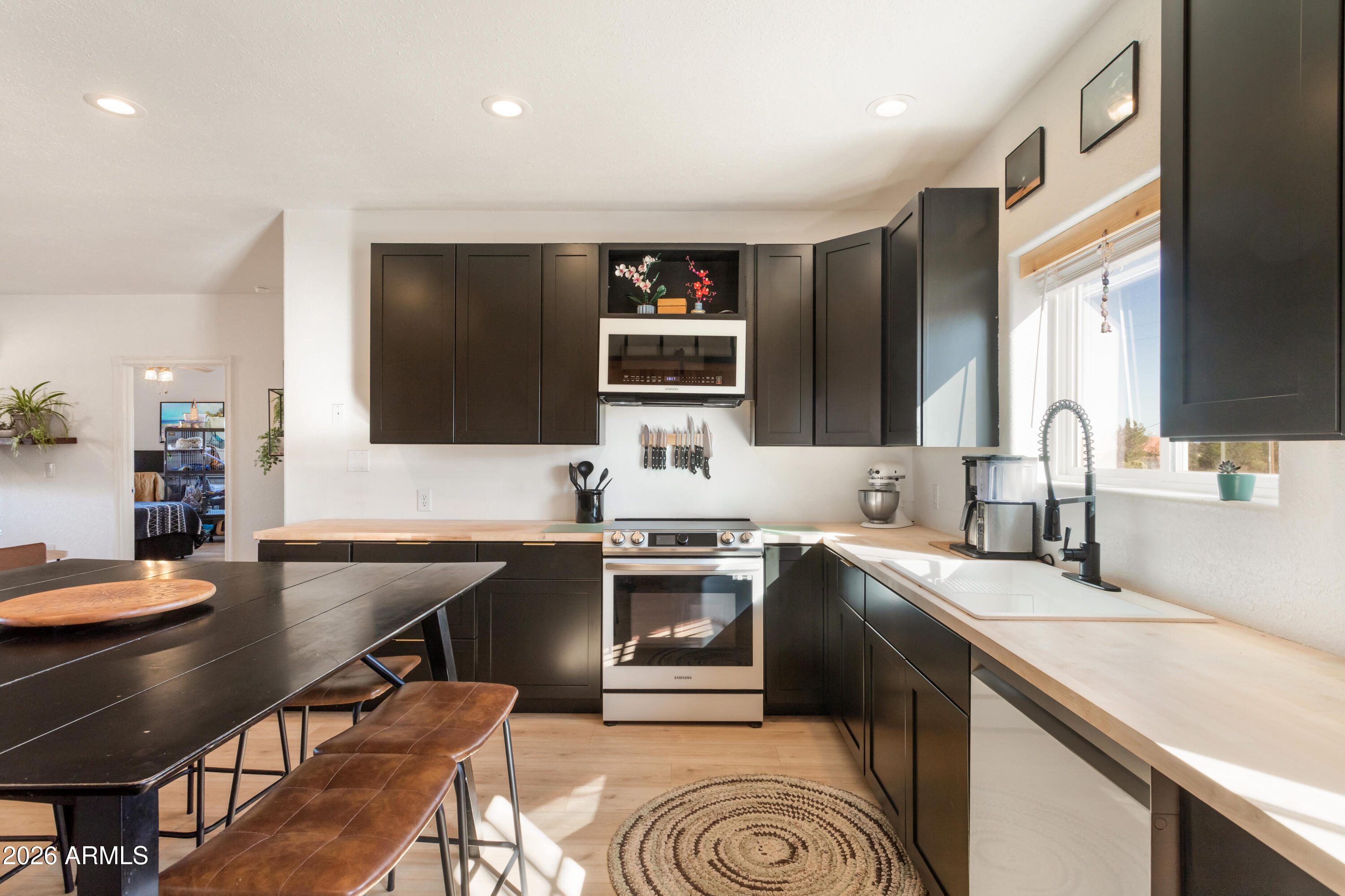 BARBARY ESTATES - Residential