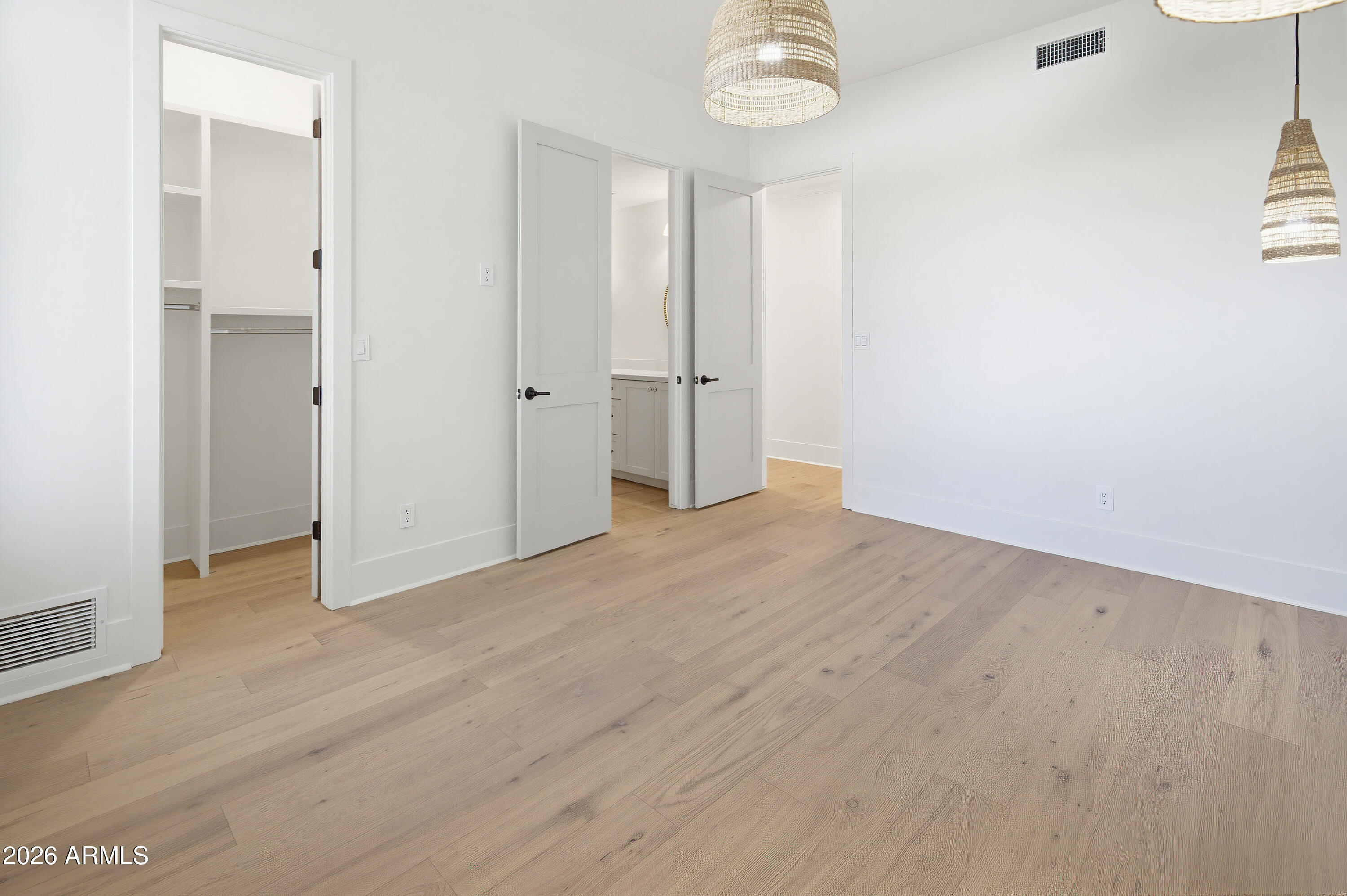 CHENEY MANOR LOT 6 - Residential