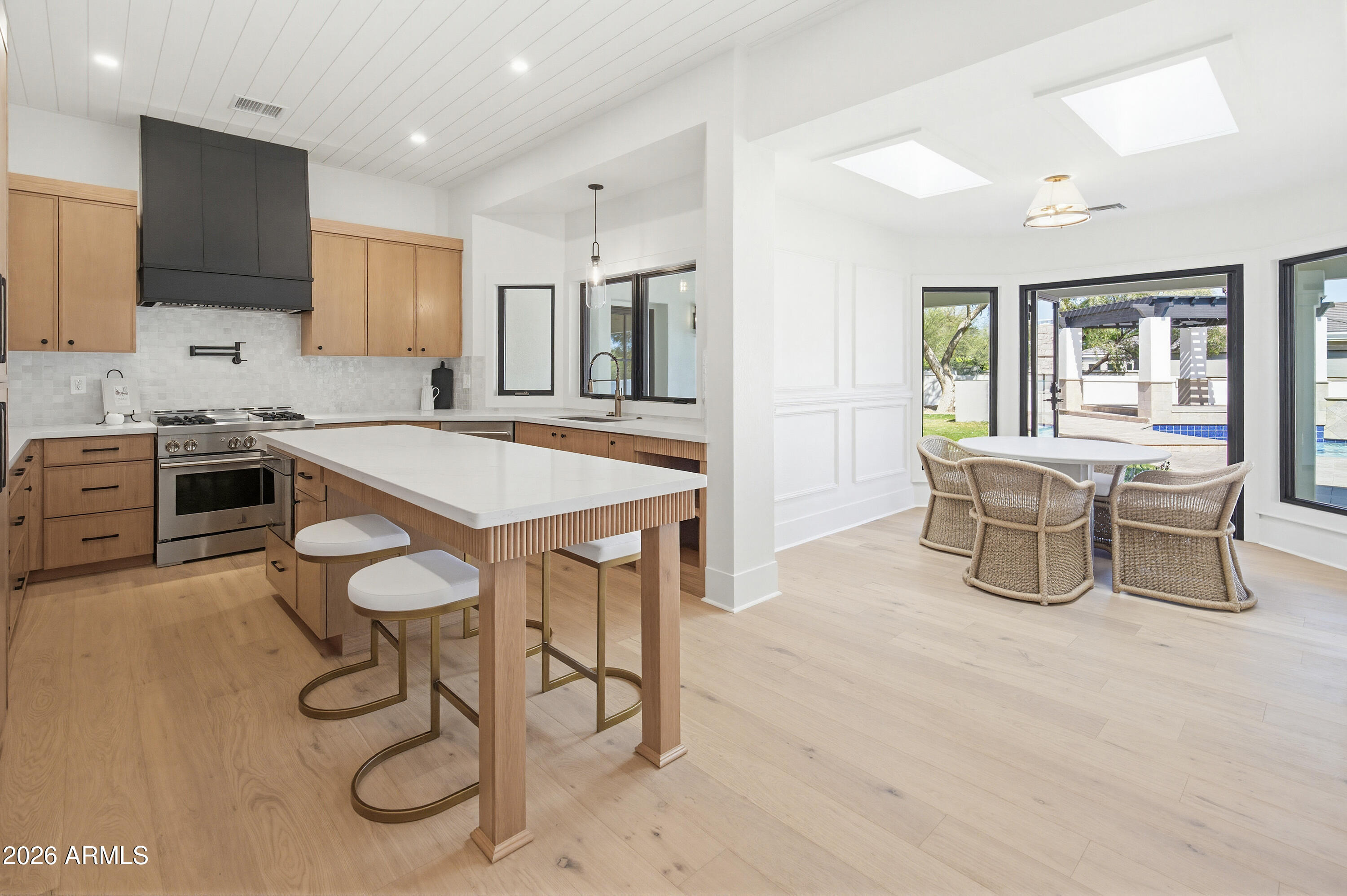 CHENEY MANOR LOT 6 - Residential