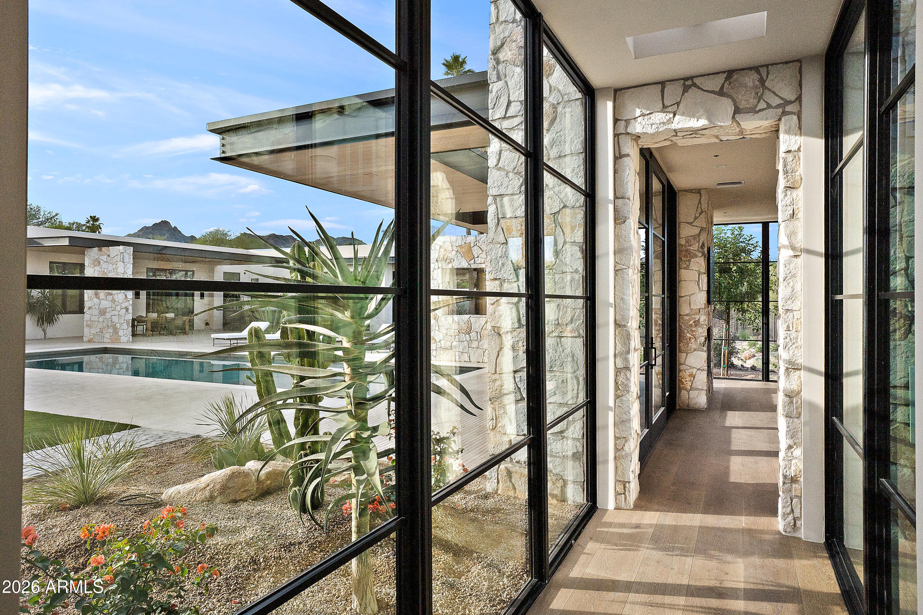VIEWLAND - Residential