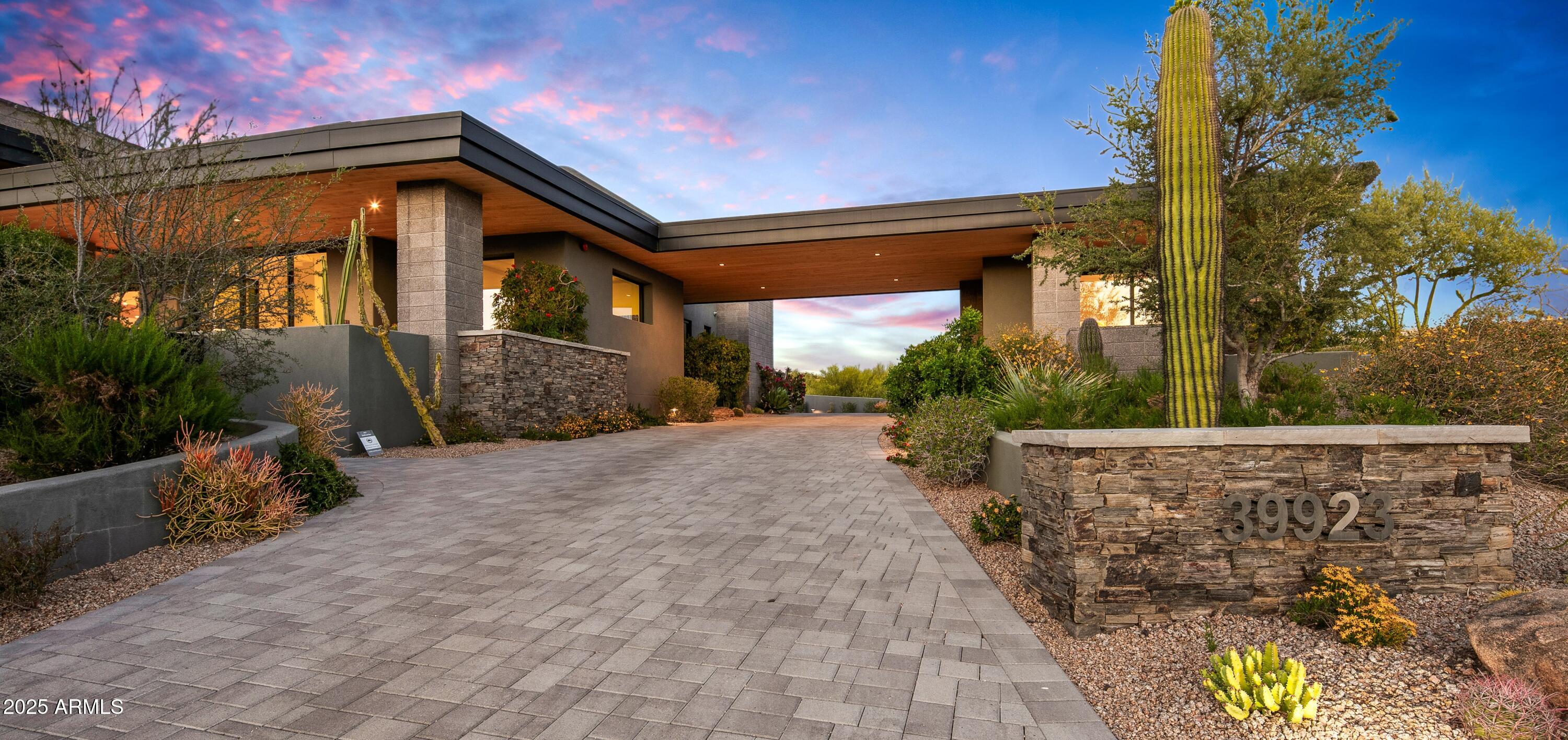 DESERT MOUNTAIN PHASE 2 UNIT 11 LOT 1-63 TR A-E - Residential