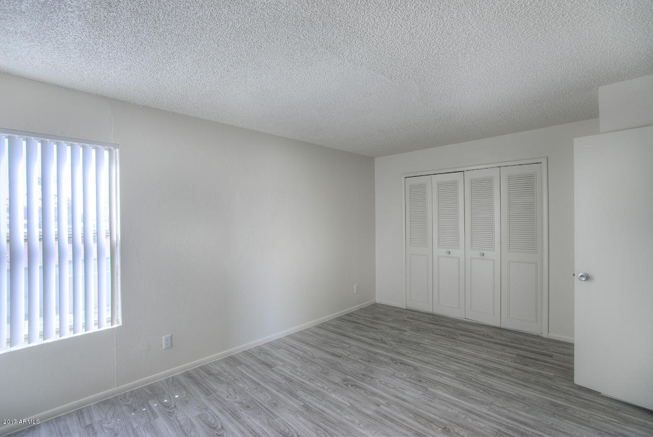 WEST ORANGEWOOD - Residential Income