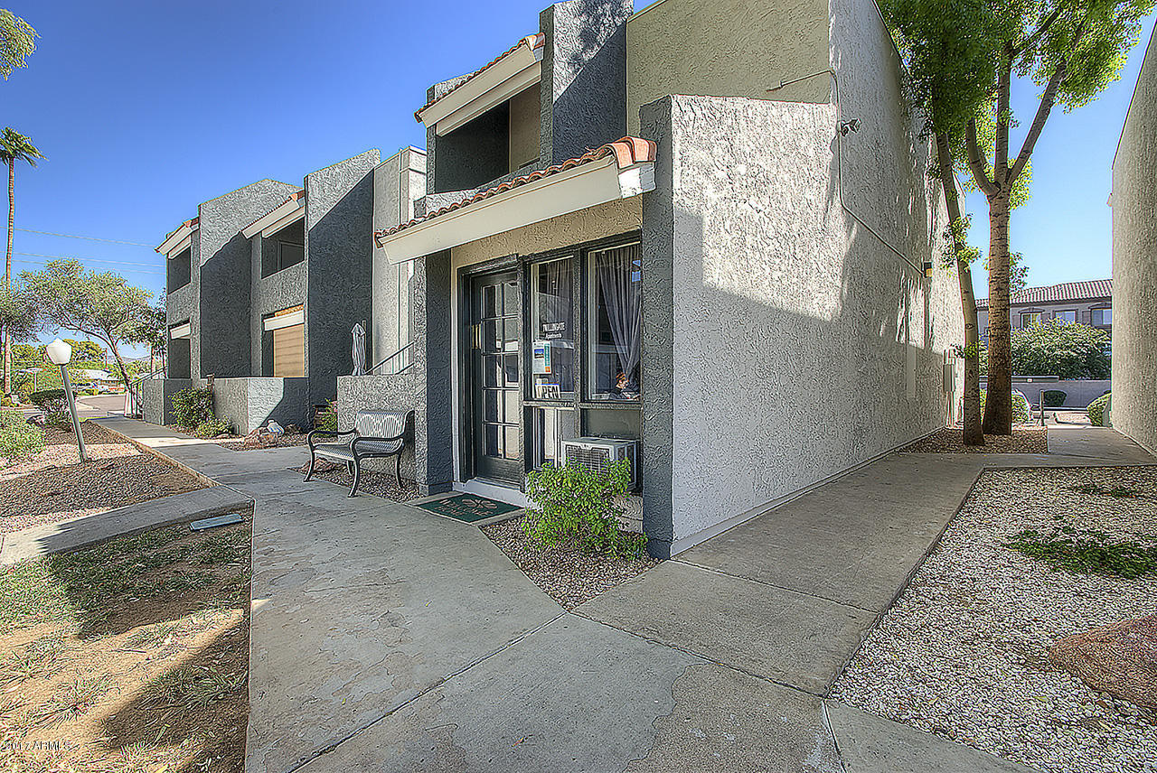 WEST ORANGEWOOD - Residential Income