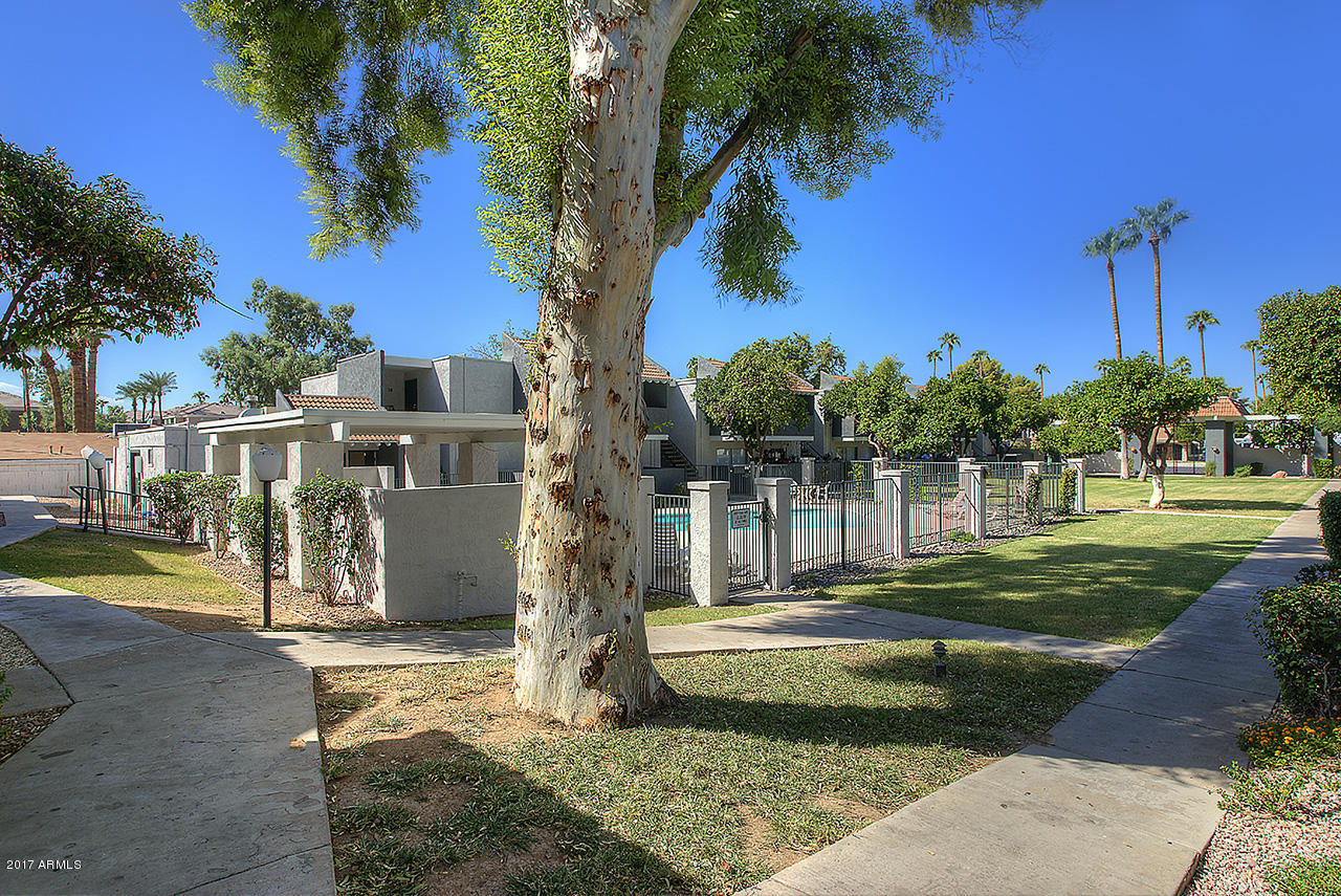 WEST ORANGEWOOD - Residential Income