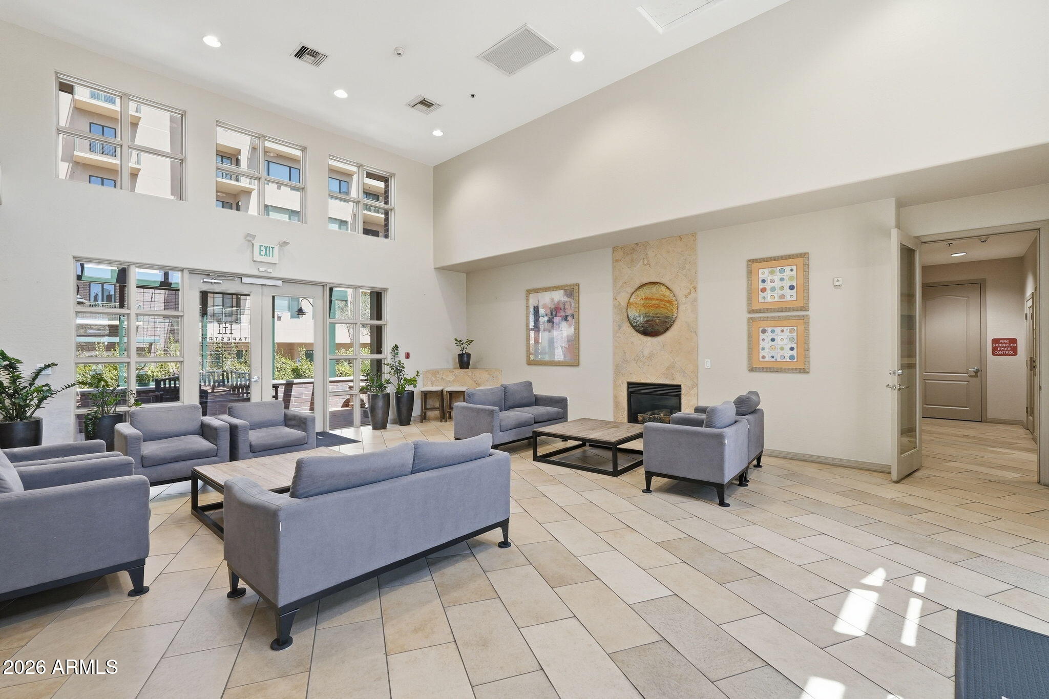 TAPESTRY ON CENTRAL WILLOWALK BUILDING ''A'' - Residential