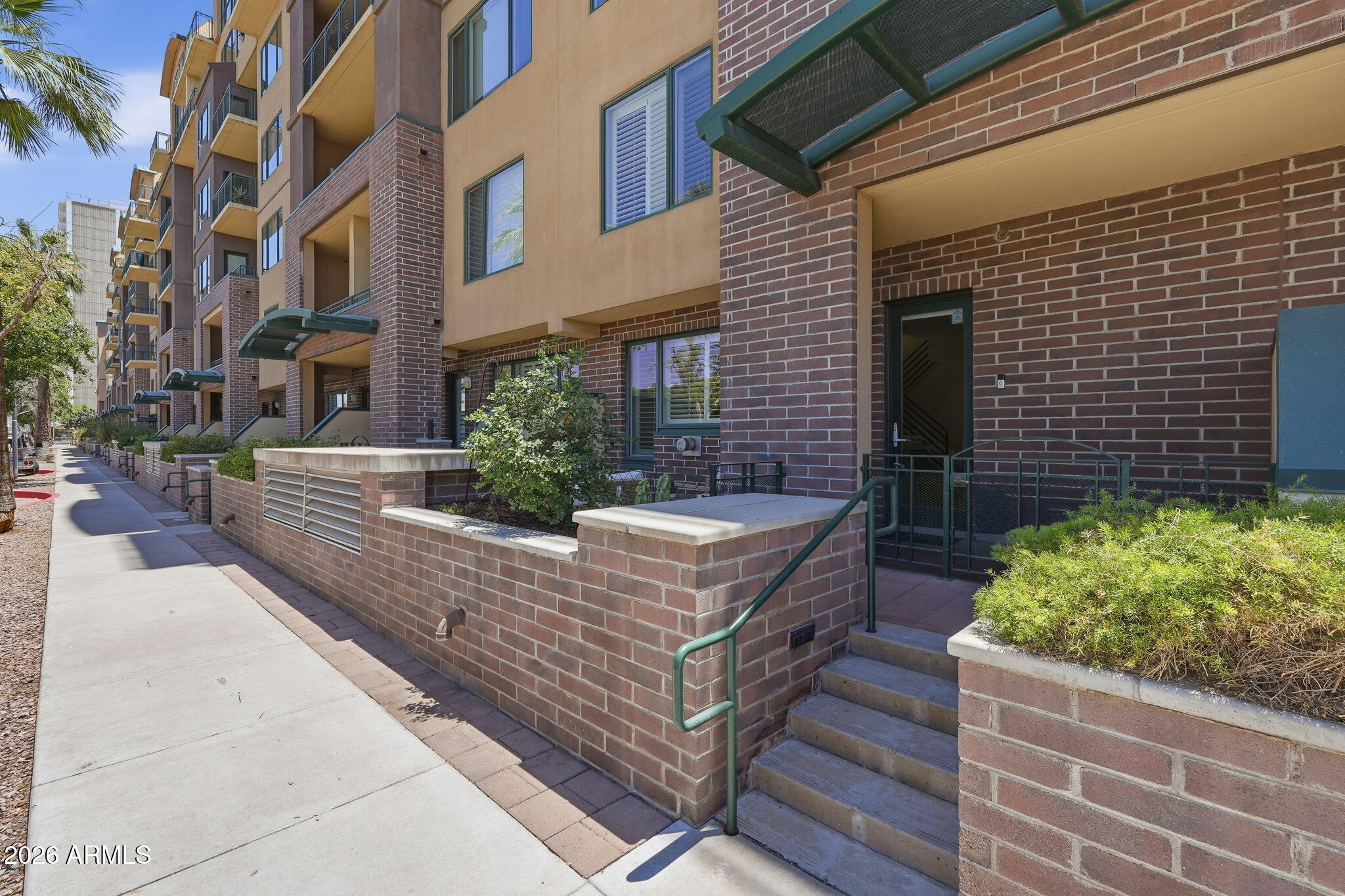 TAPESTRY ON CENTRAL WILLOWALK BUILDING ''A'' - Residential