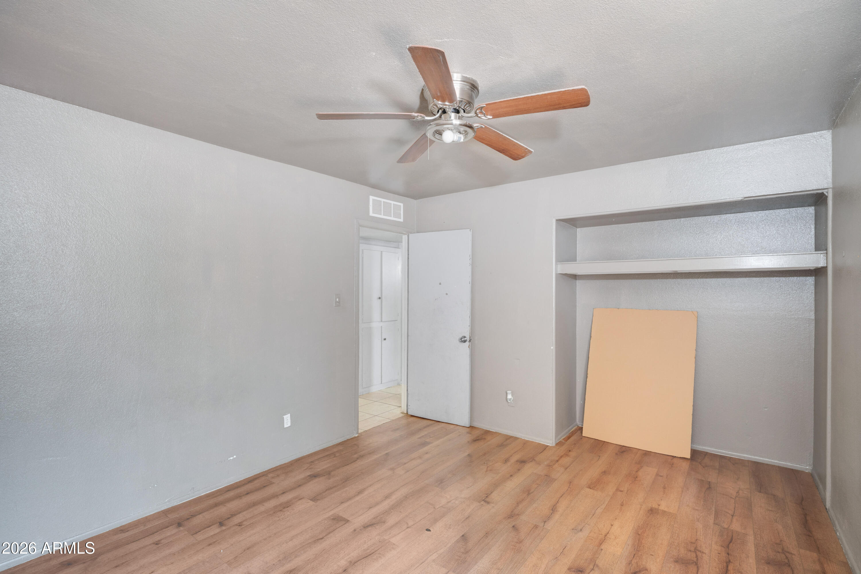 MARYVALE TERRACE 18 LTS 5712-5807#6052-6089 - Residential