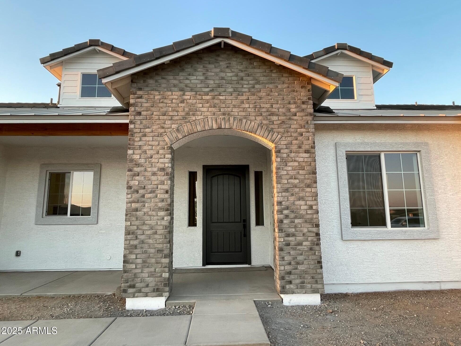 EL KYLO RANCHES - Residential