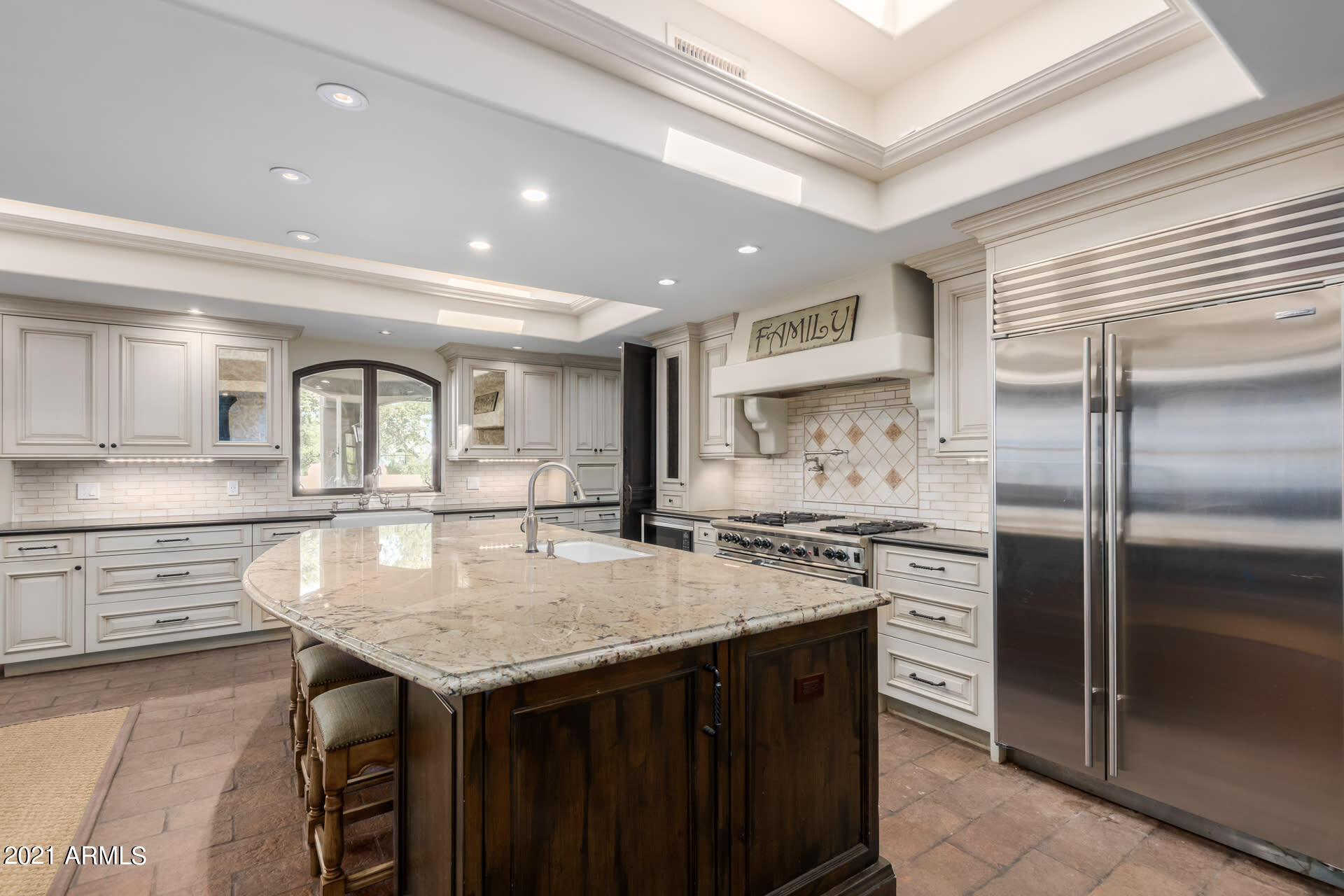 GOLF VIEW ESTATES - Residential