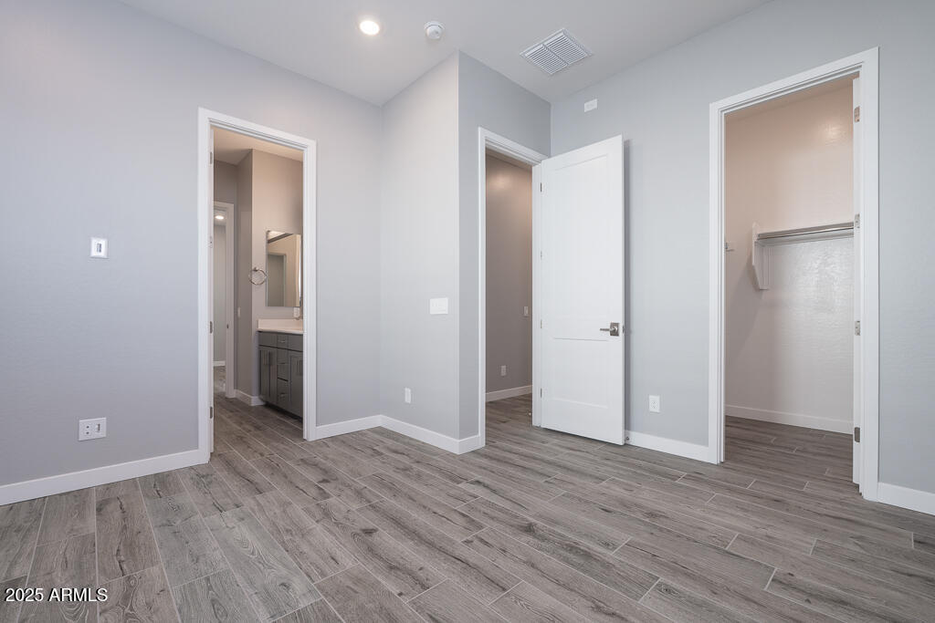 WHISPERING HILLS - Residential