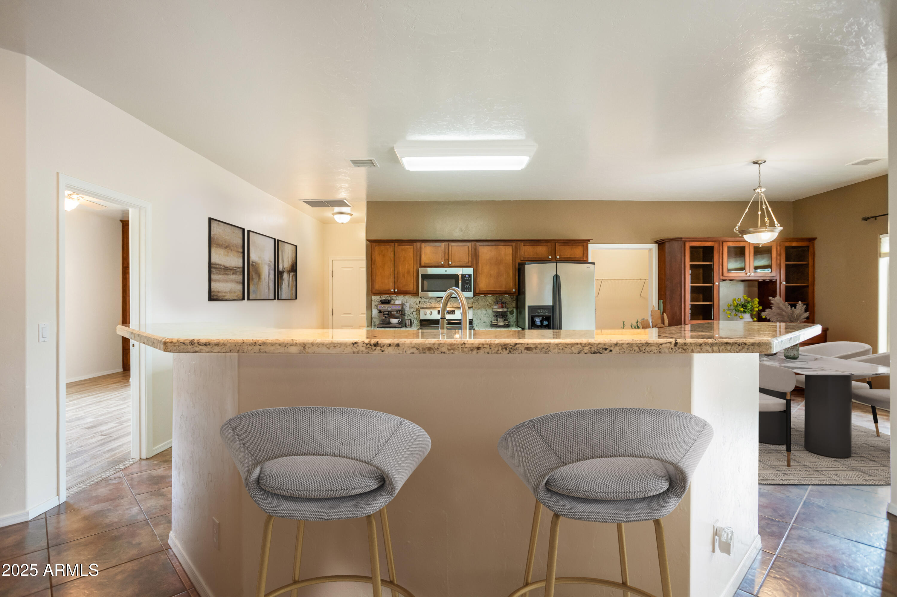 LOS RANCHOS - Residential