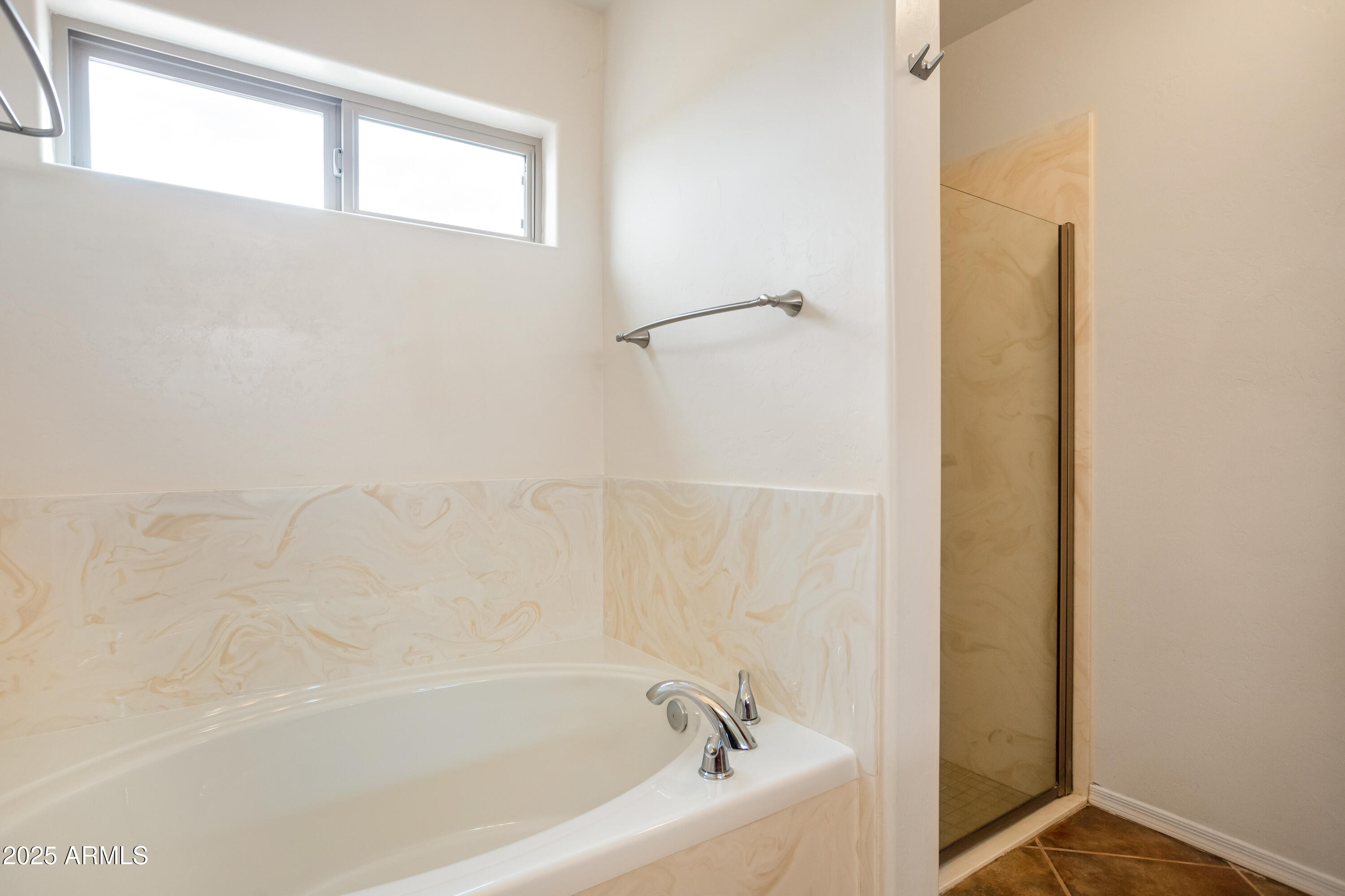 LOS RANCHOS - Residential