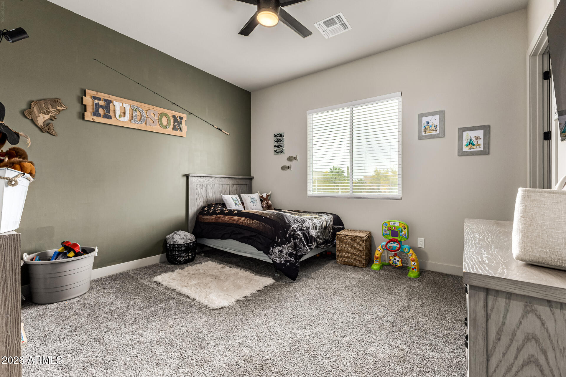 BETTER THAN A MODEL! Very Custom Designer Home on 1 Acre lot, Future set up for RV/Casita! - Residential