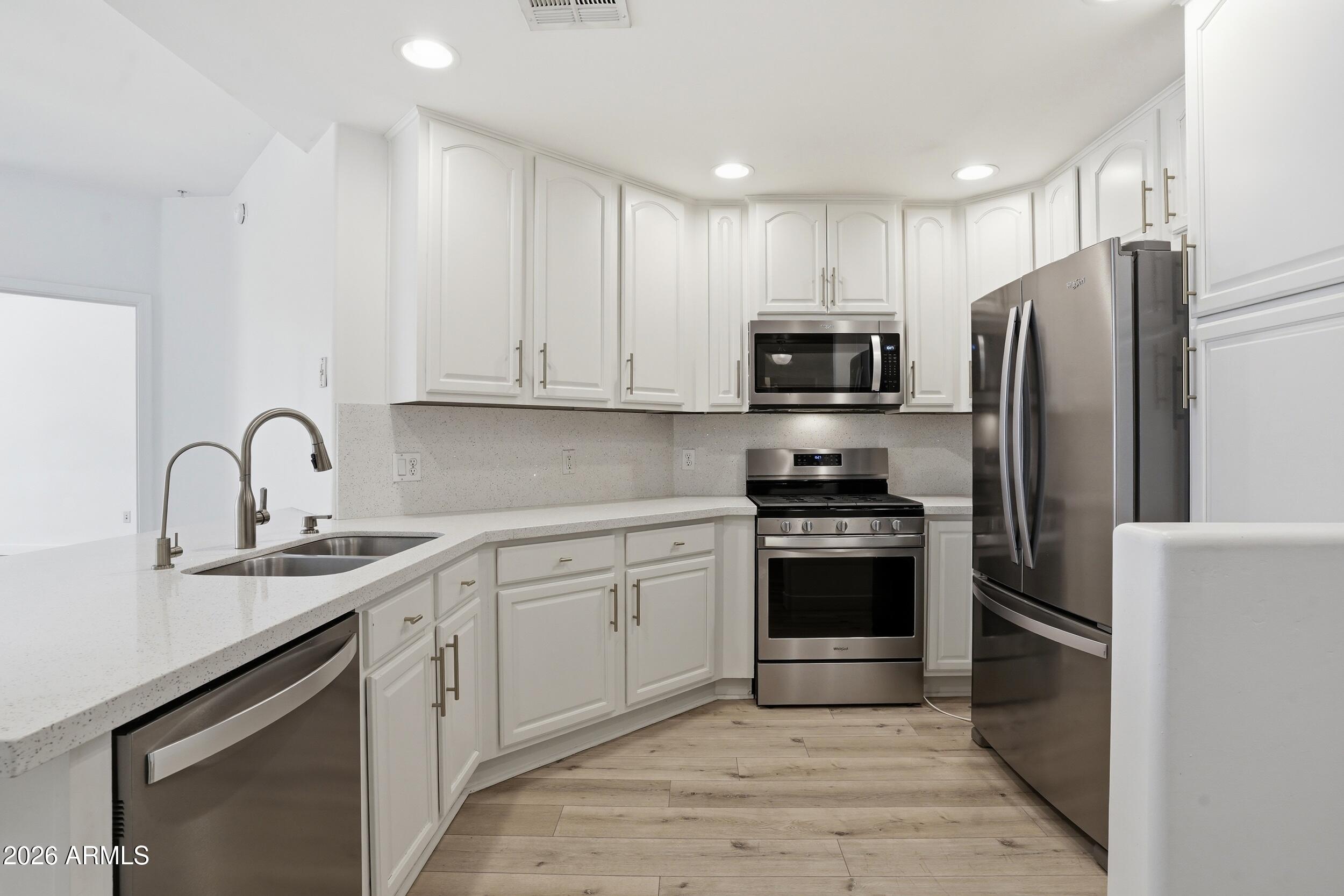TOSCANA AT DESERT RIDGE CONDOMINIUM 2ND AMD - Residential