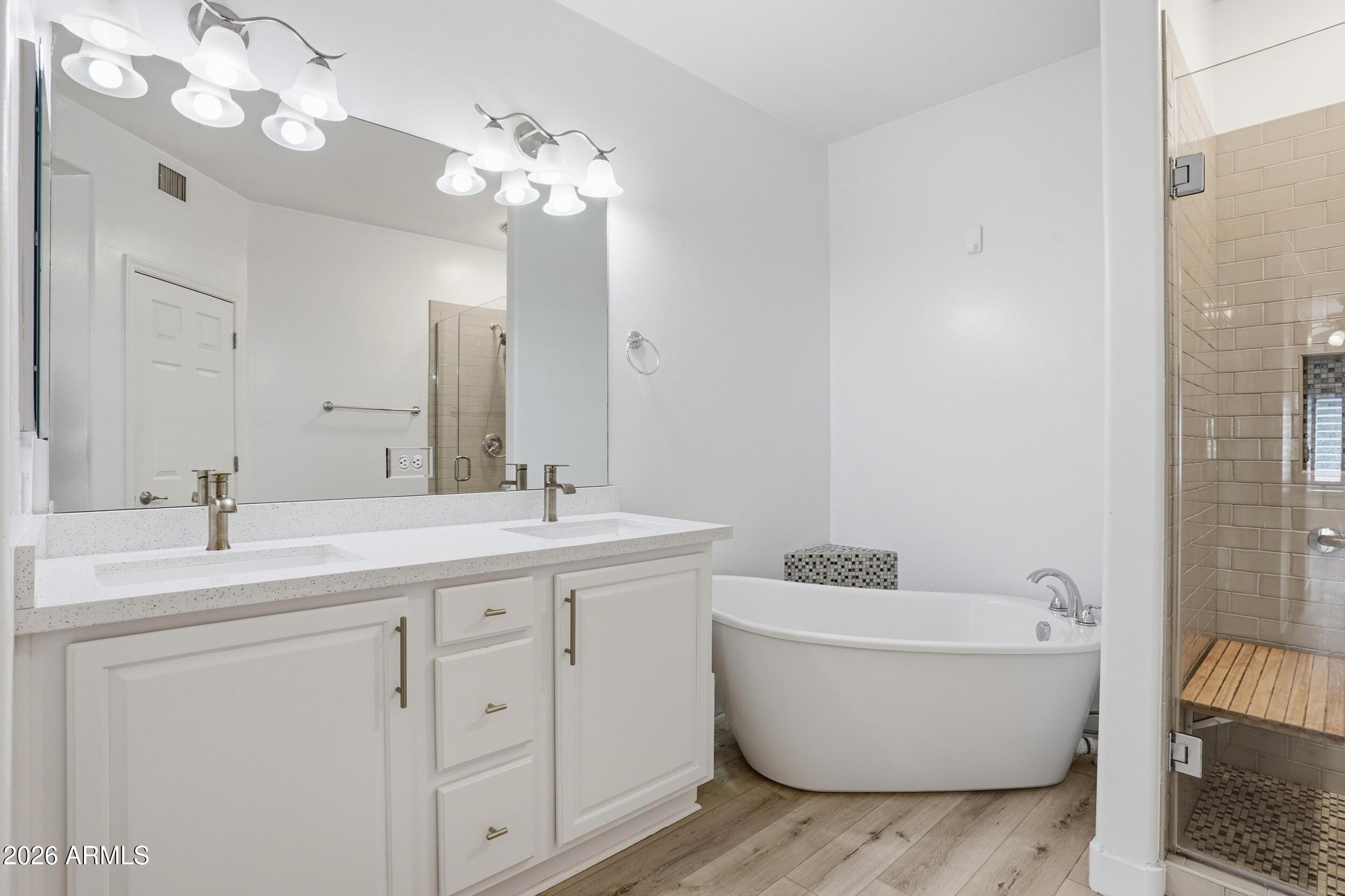 TOSCANA AT DESERT RIDGE CONDOMINIUM 2ND AMD - Residential