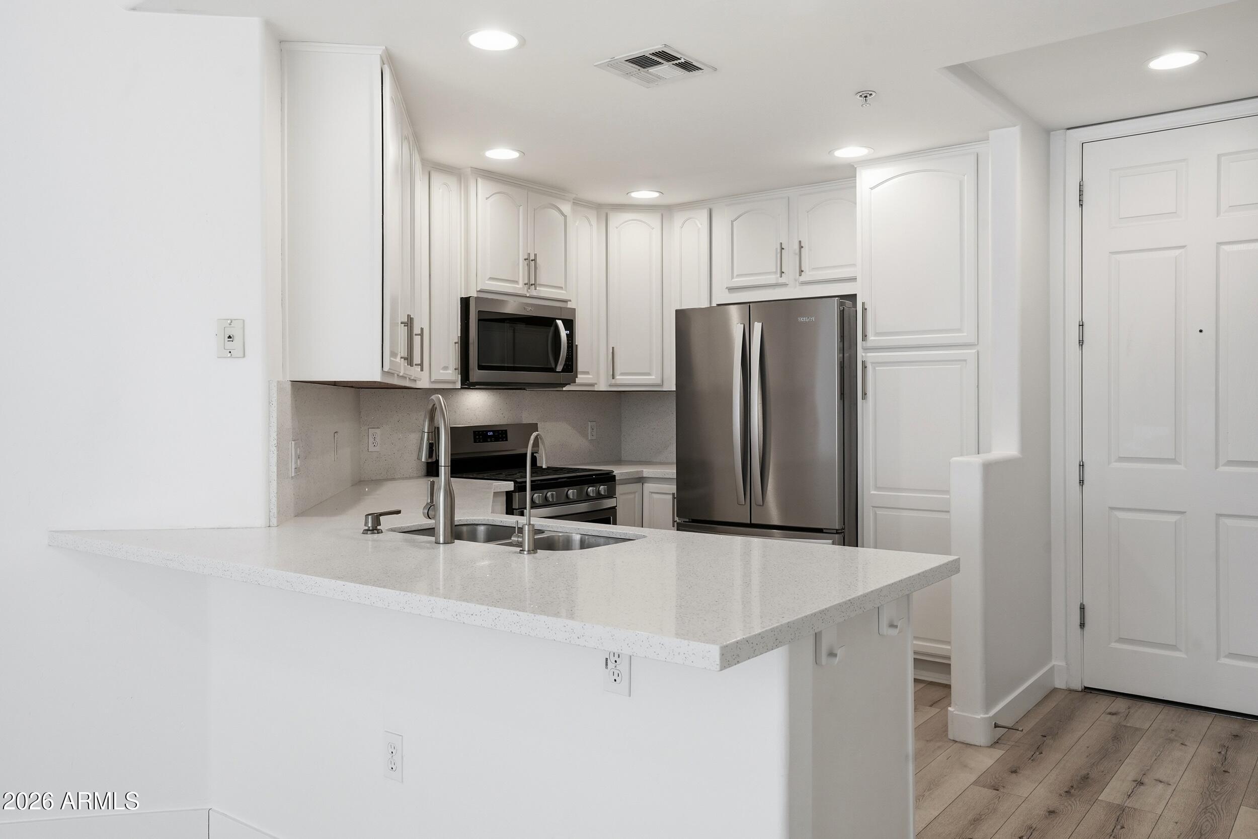 TOSCANA AT DESERT RIDGE CONDOMINIUM 2ND AMD - Residential