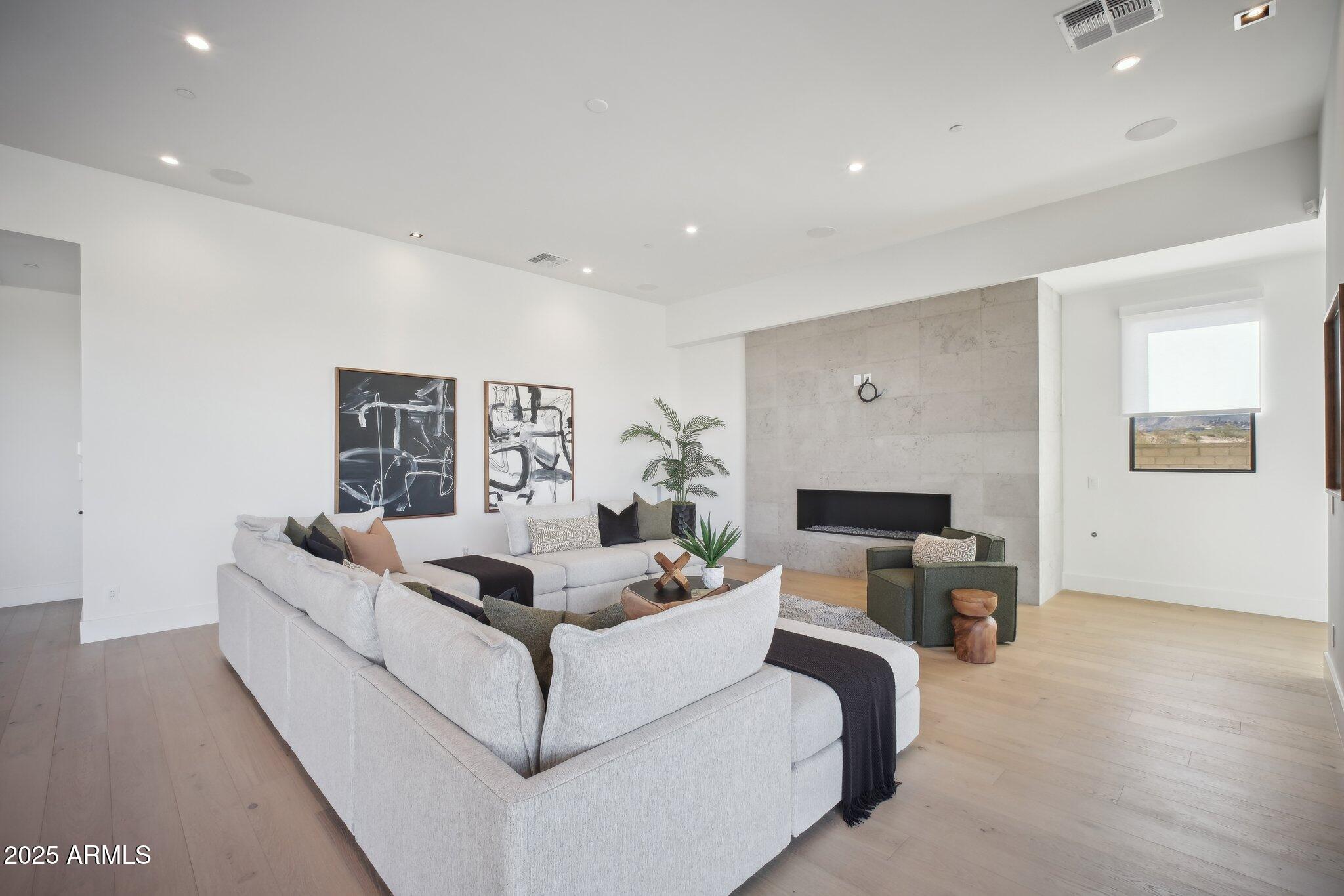 STORYROCK PHASE 1A - Residential