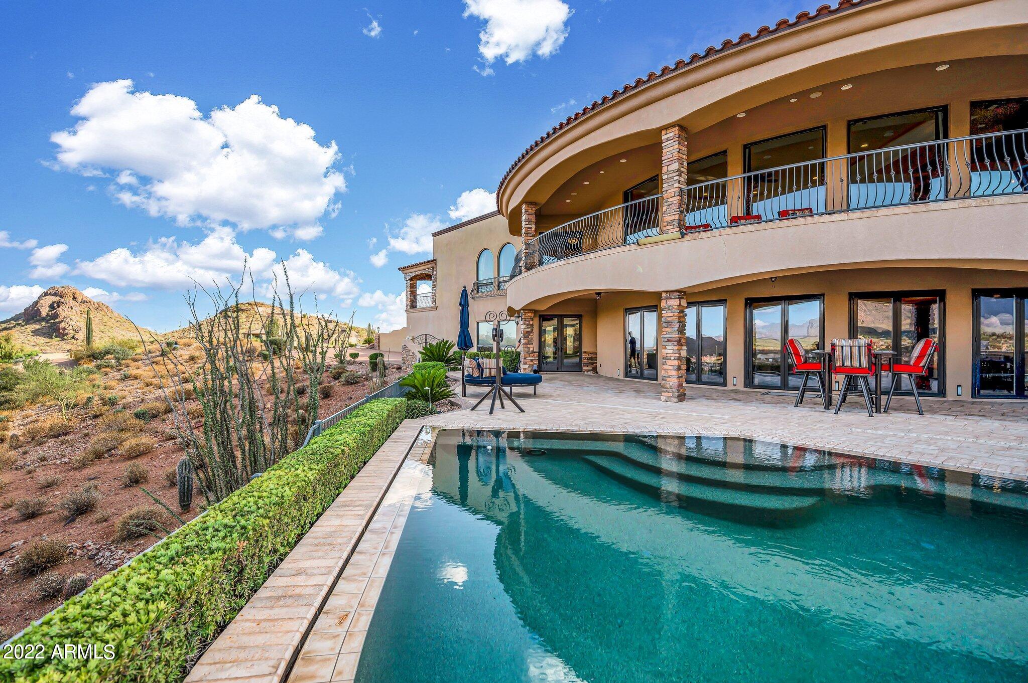 VISTA DEL CORAZON - Residential