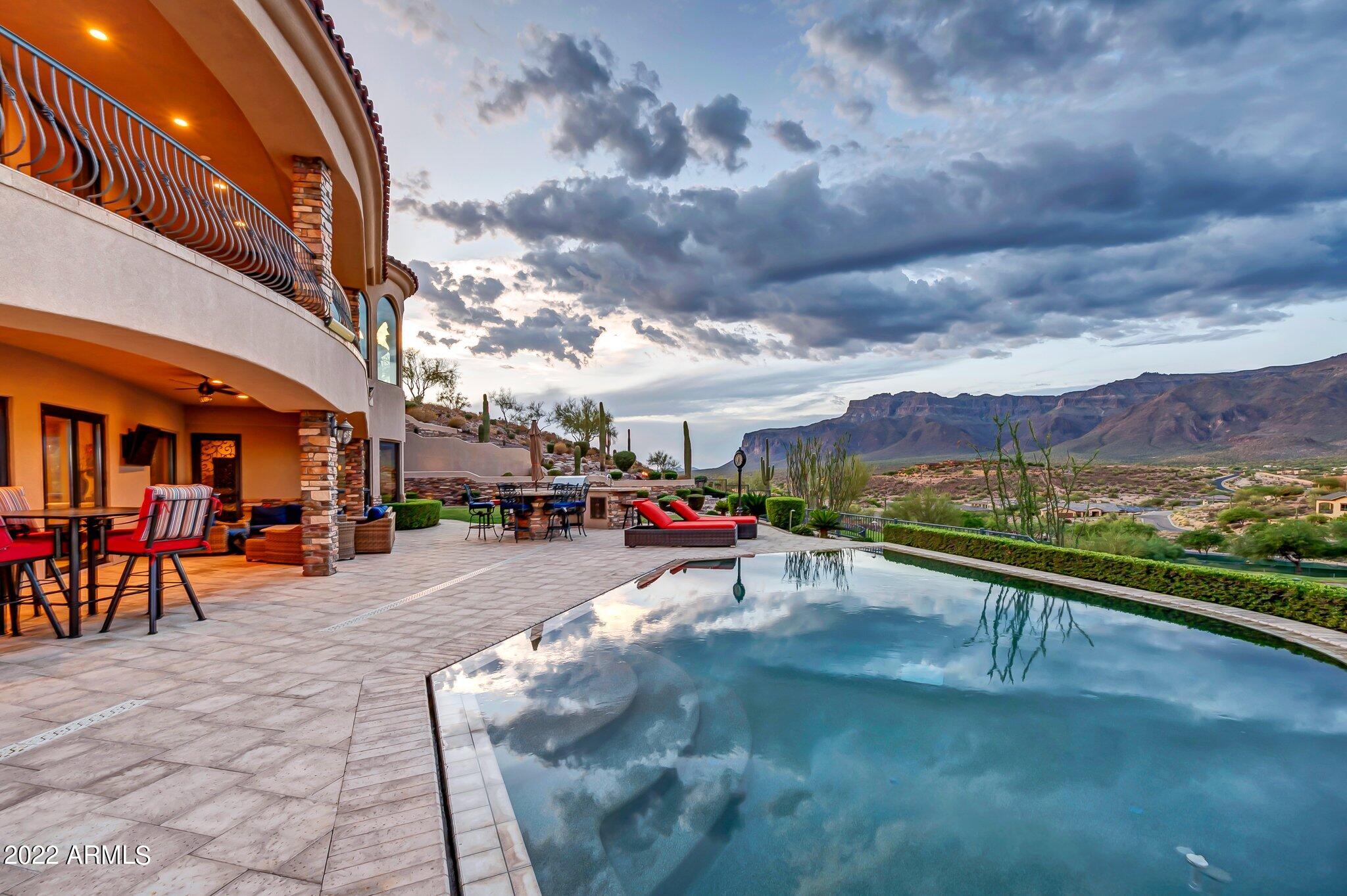 VISTA DEL CORAZON - Residential