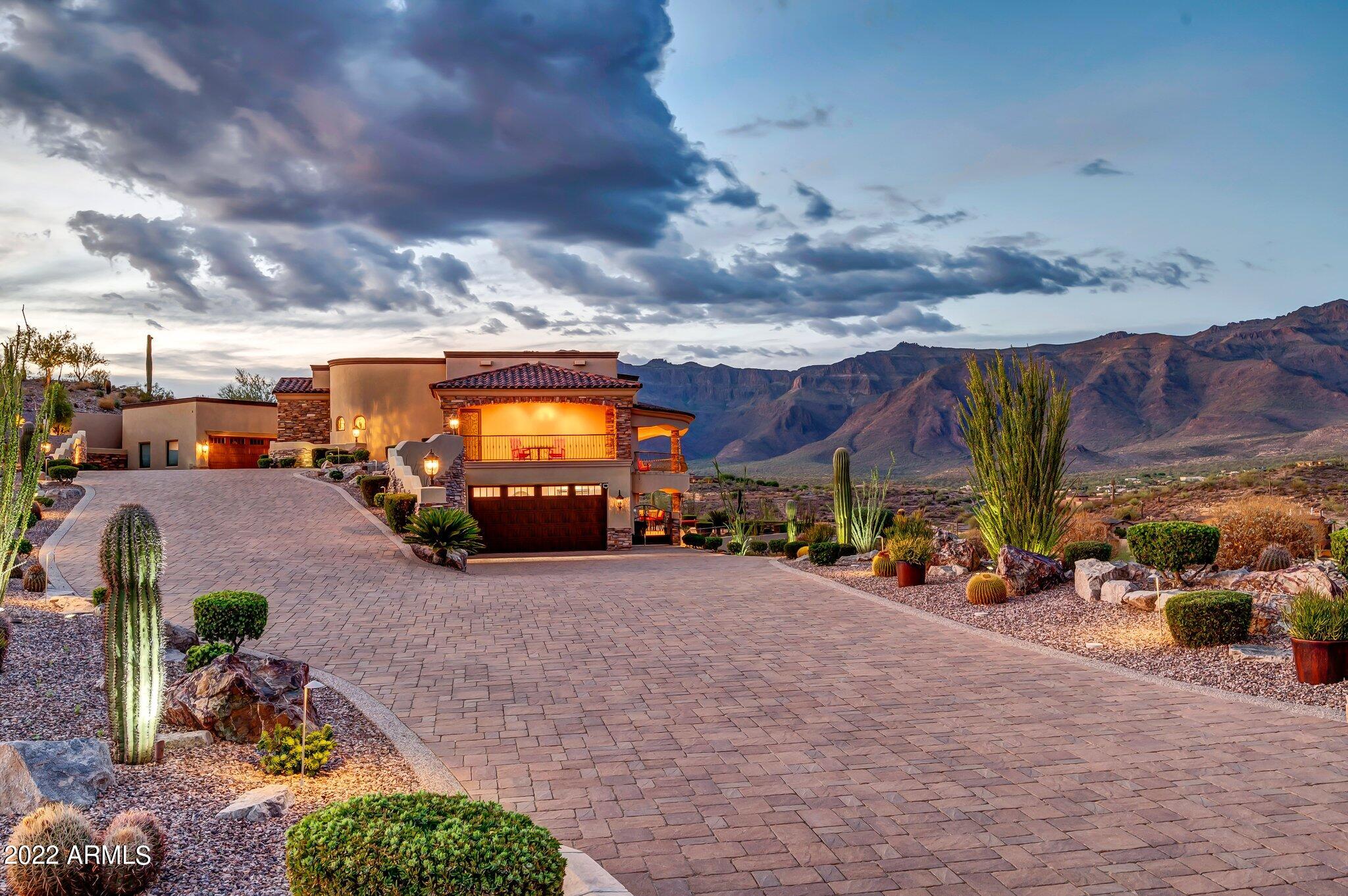 VISTA DEL CORAZON - Residential