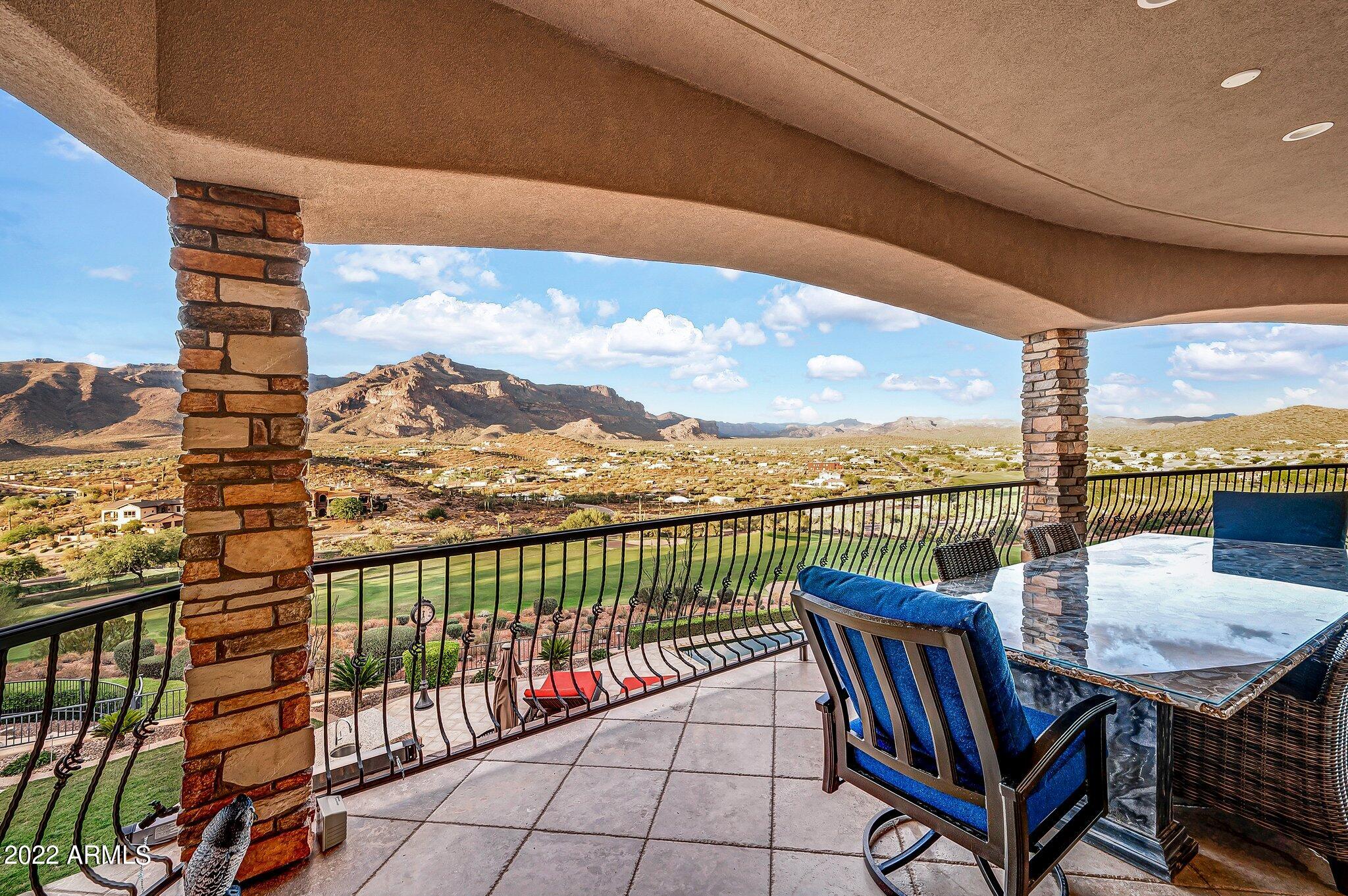 VISTA DEL CORAZON - Residential