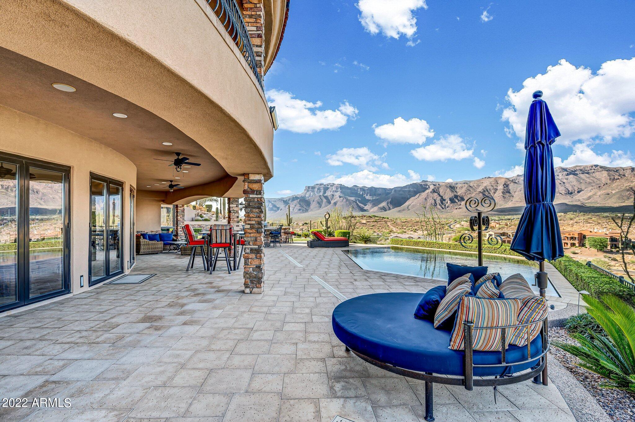 VISTA DEL CORAZON - Residential