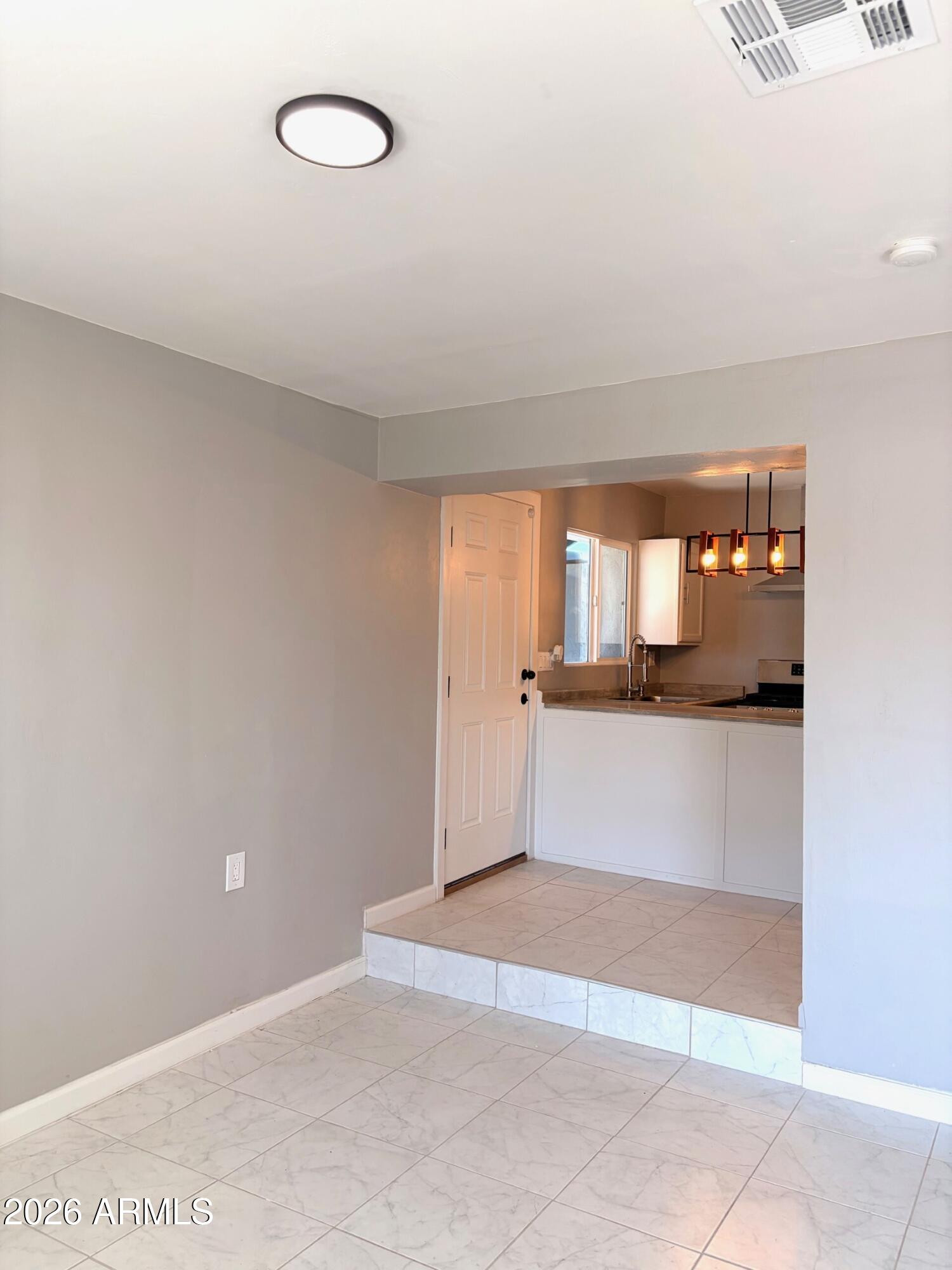 DOUGLAS - Residential