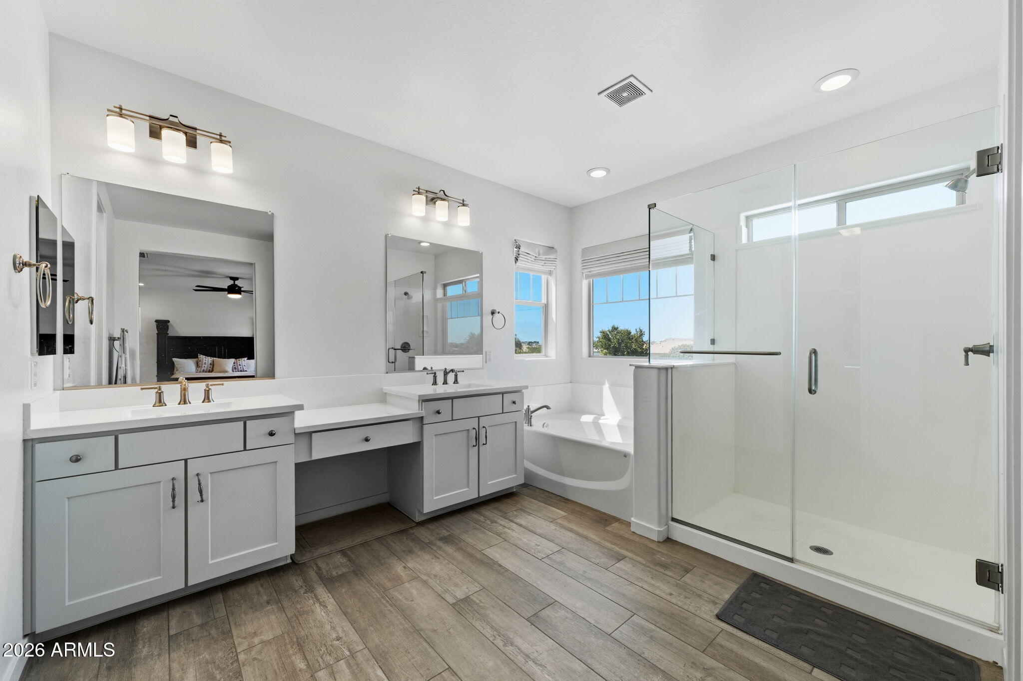 STRATFORD - Residential