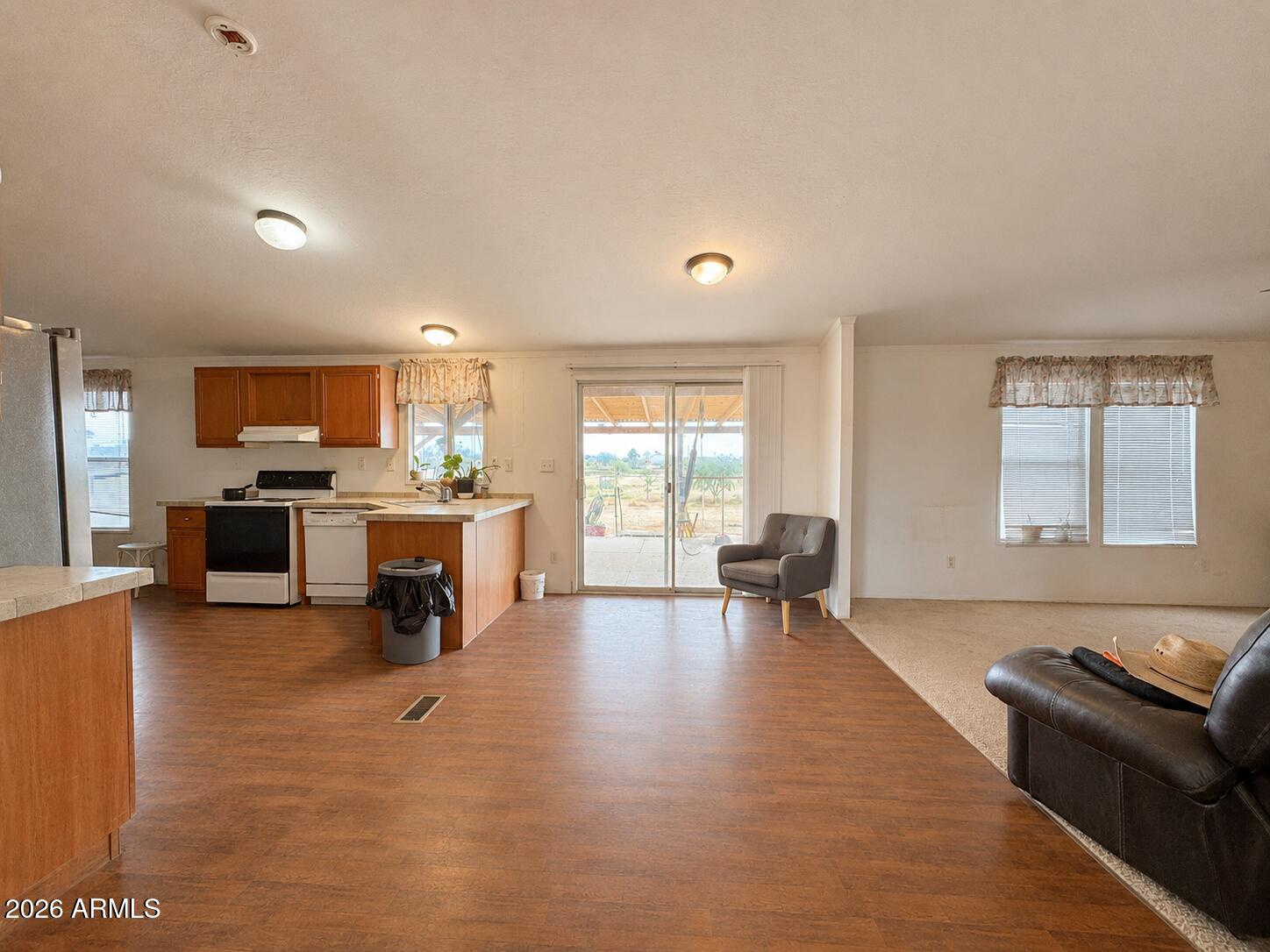 SADDLE VISTA - Residential