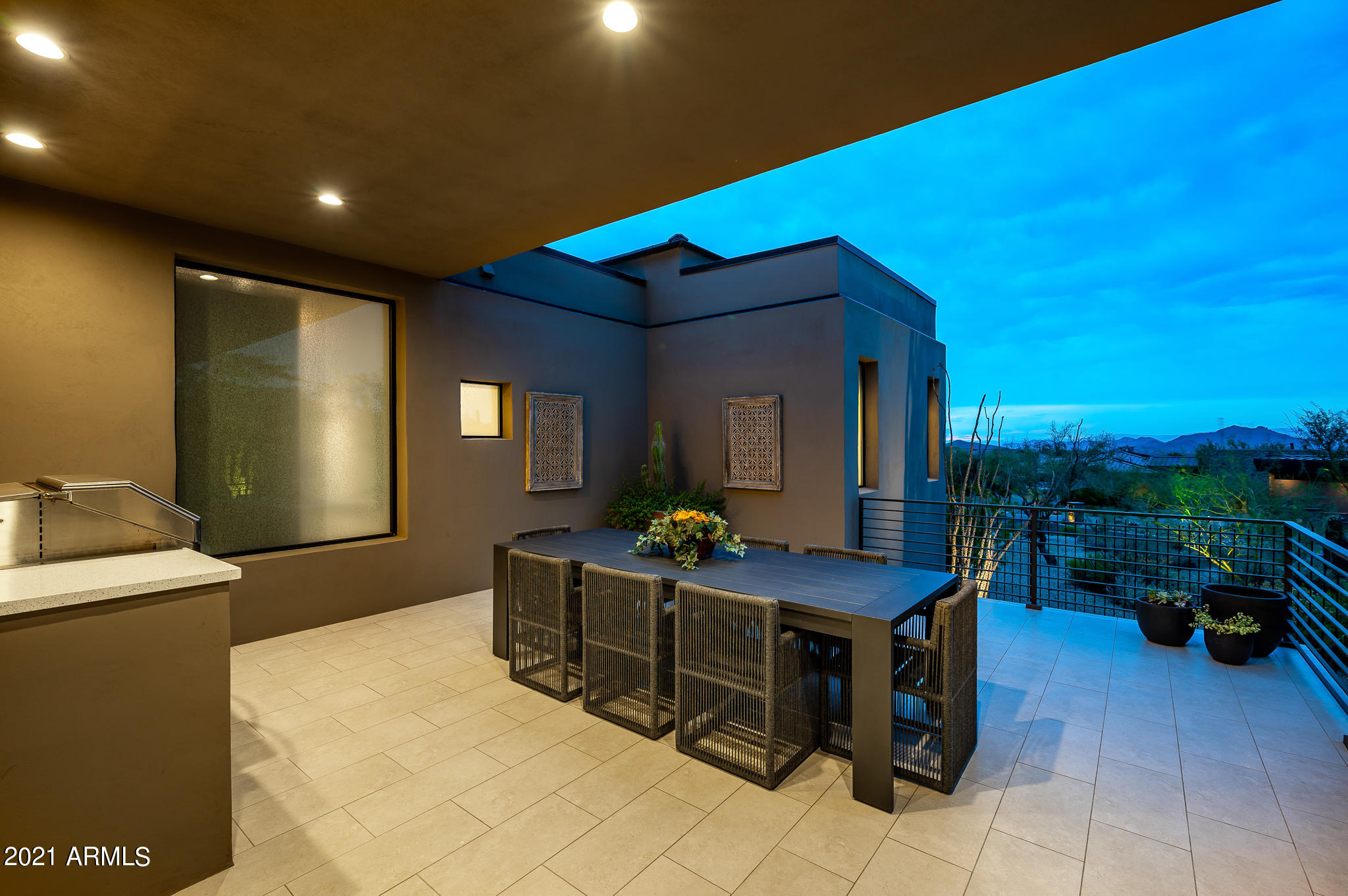 ESTANCIA - Residential
