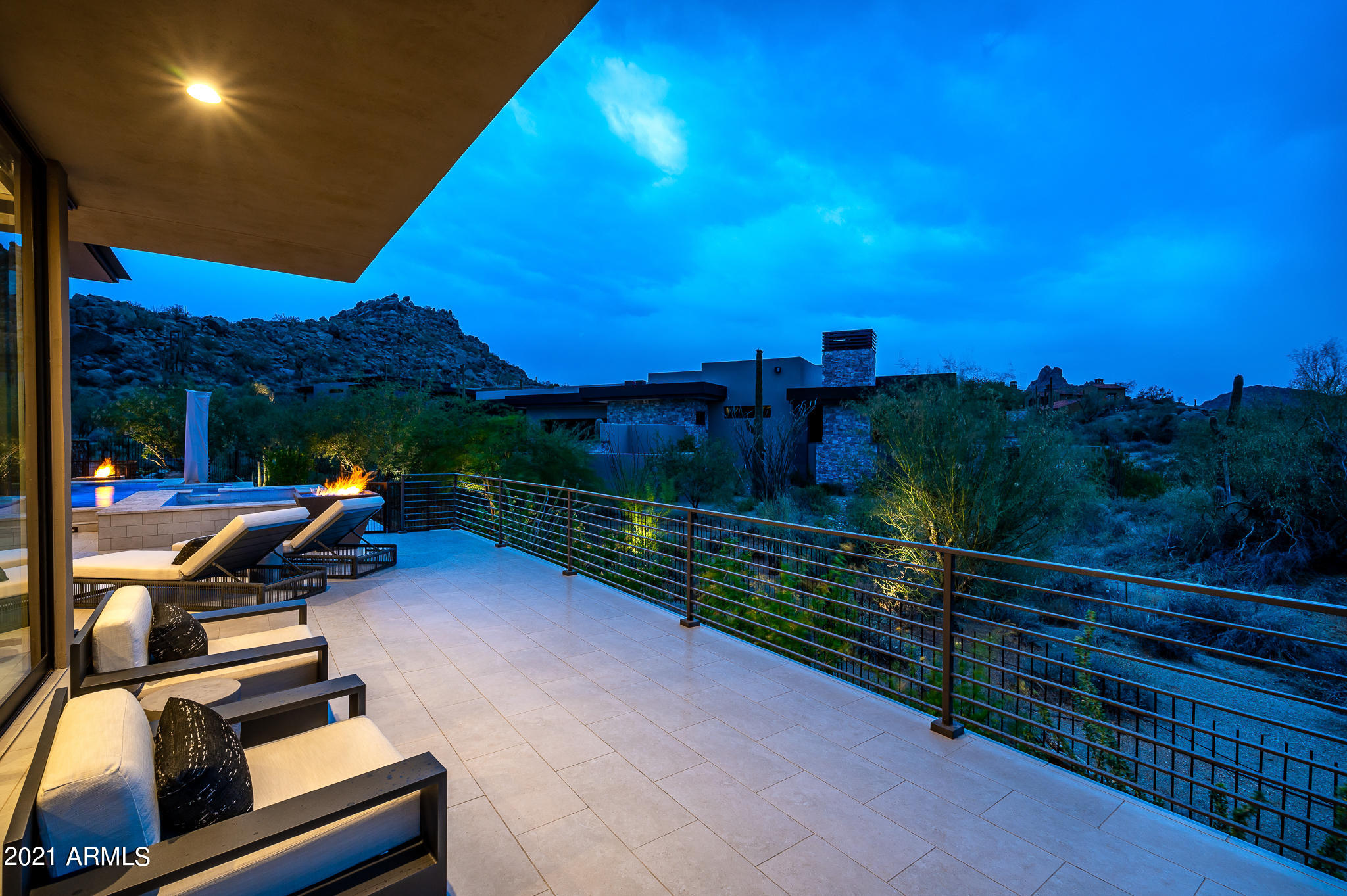 ESTANCIA - Residential