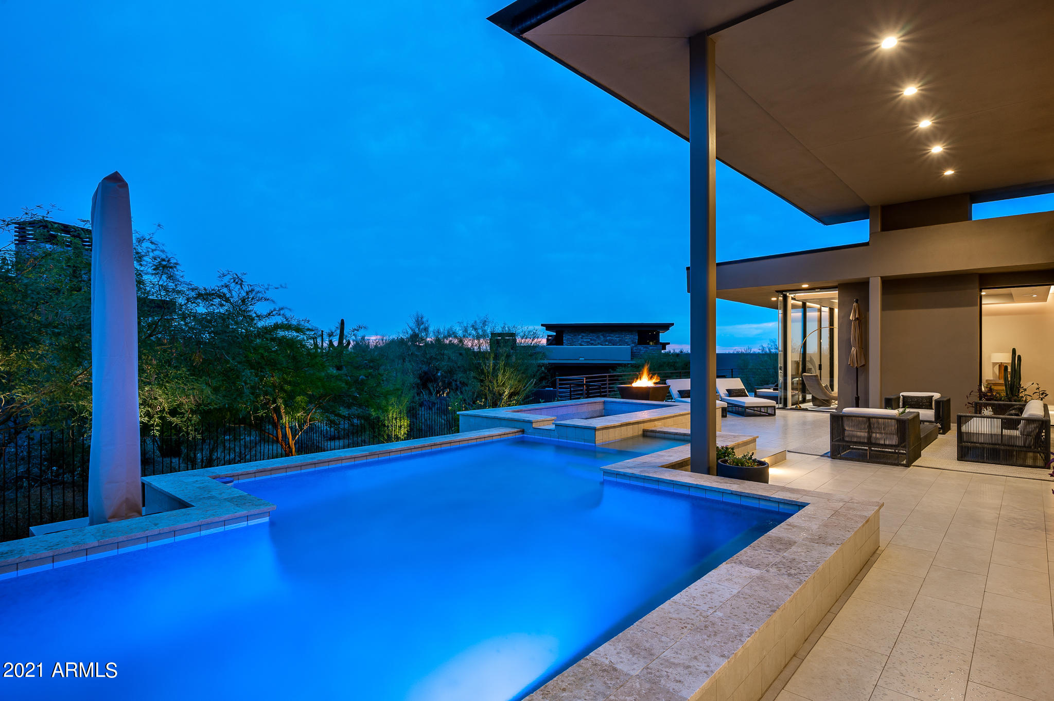 ESTANCIA - Residential