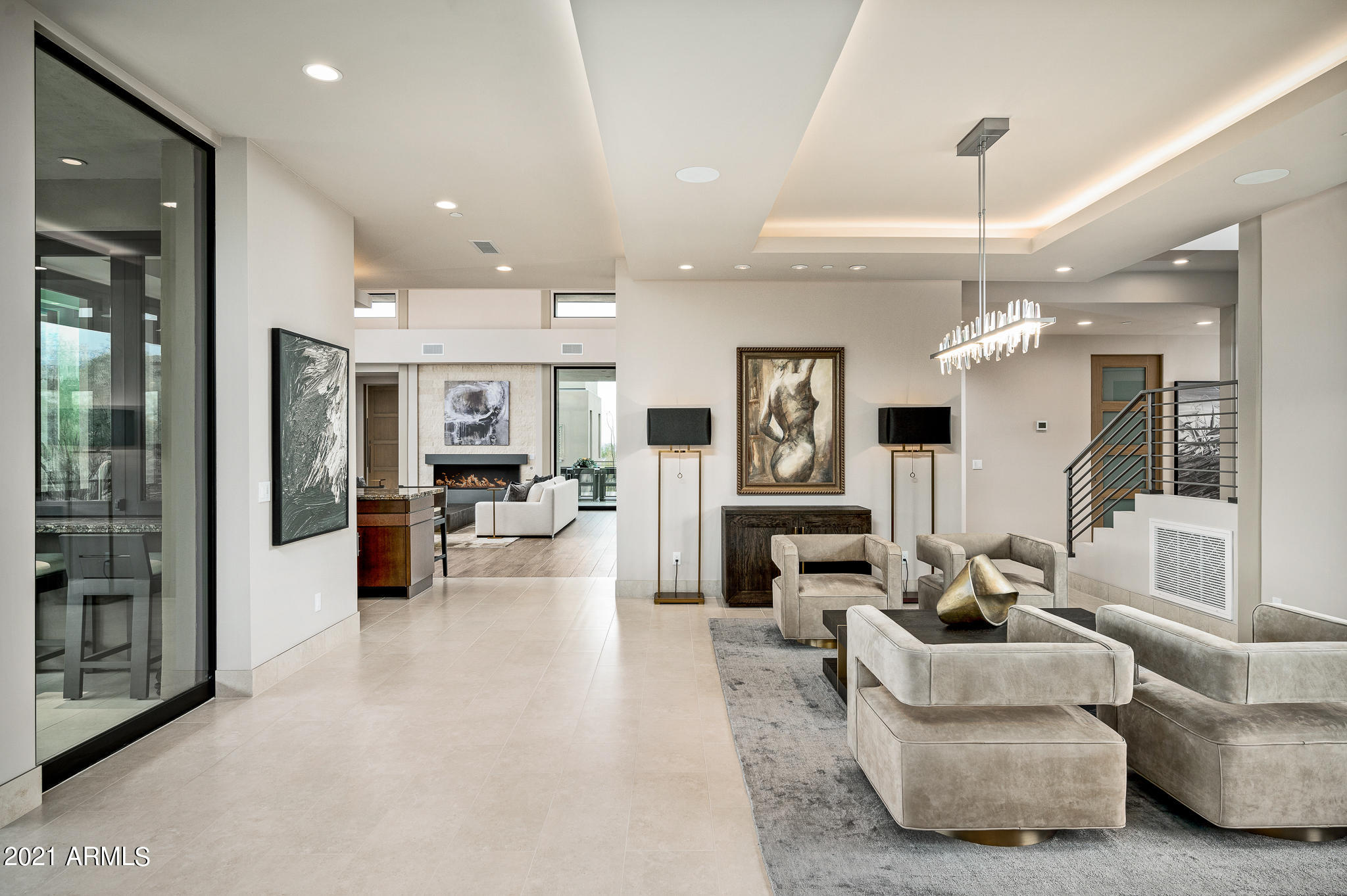 ESTANCIA - Residential