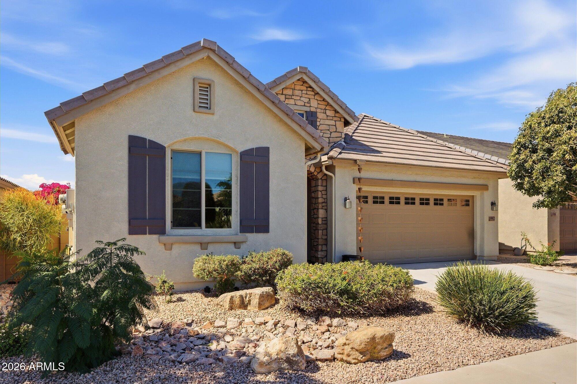 SUN CITY MANOR - Residential
